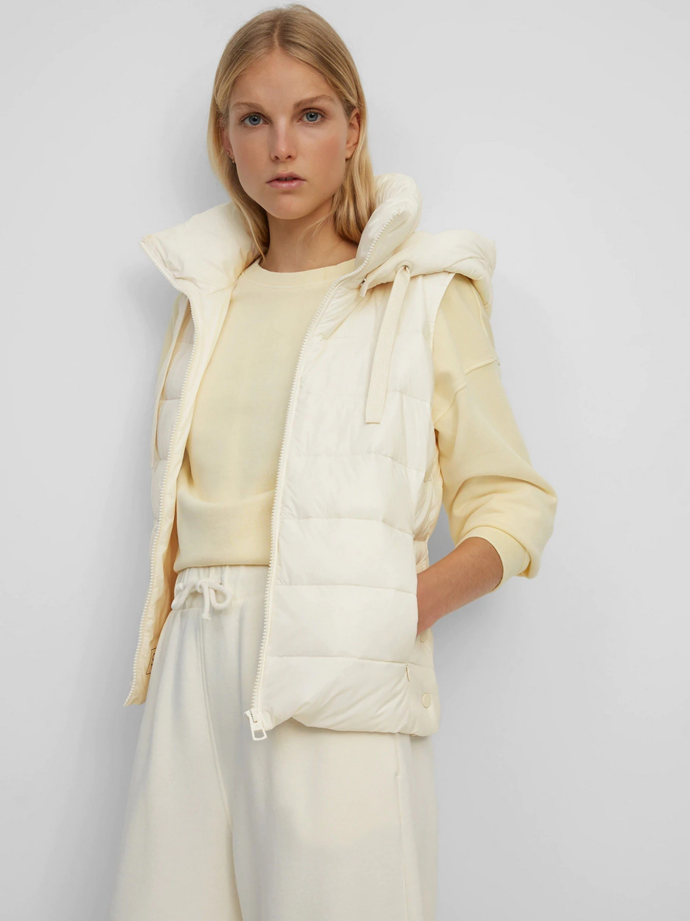 Куртки и дубленки Marc O’Polo модель 200085172003-168 Куртки и дубленки Marc O’Polo модель 200085172003-168 Фото