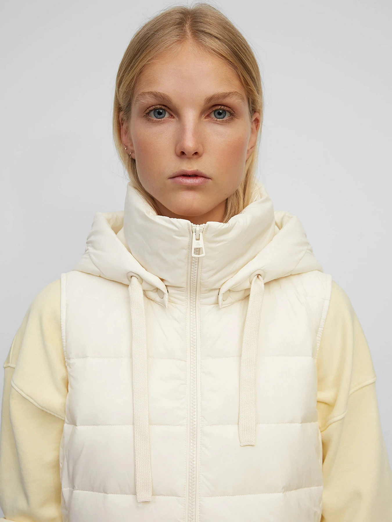 Куртки и дубленки Marc O’Polo модель 200085172003-168 Куртки и дубленки Marc O’Polo модель 200085172003-168 Фото