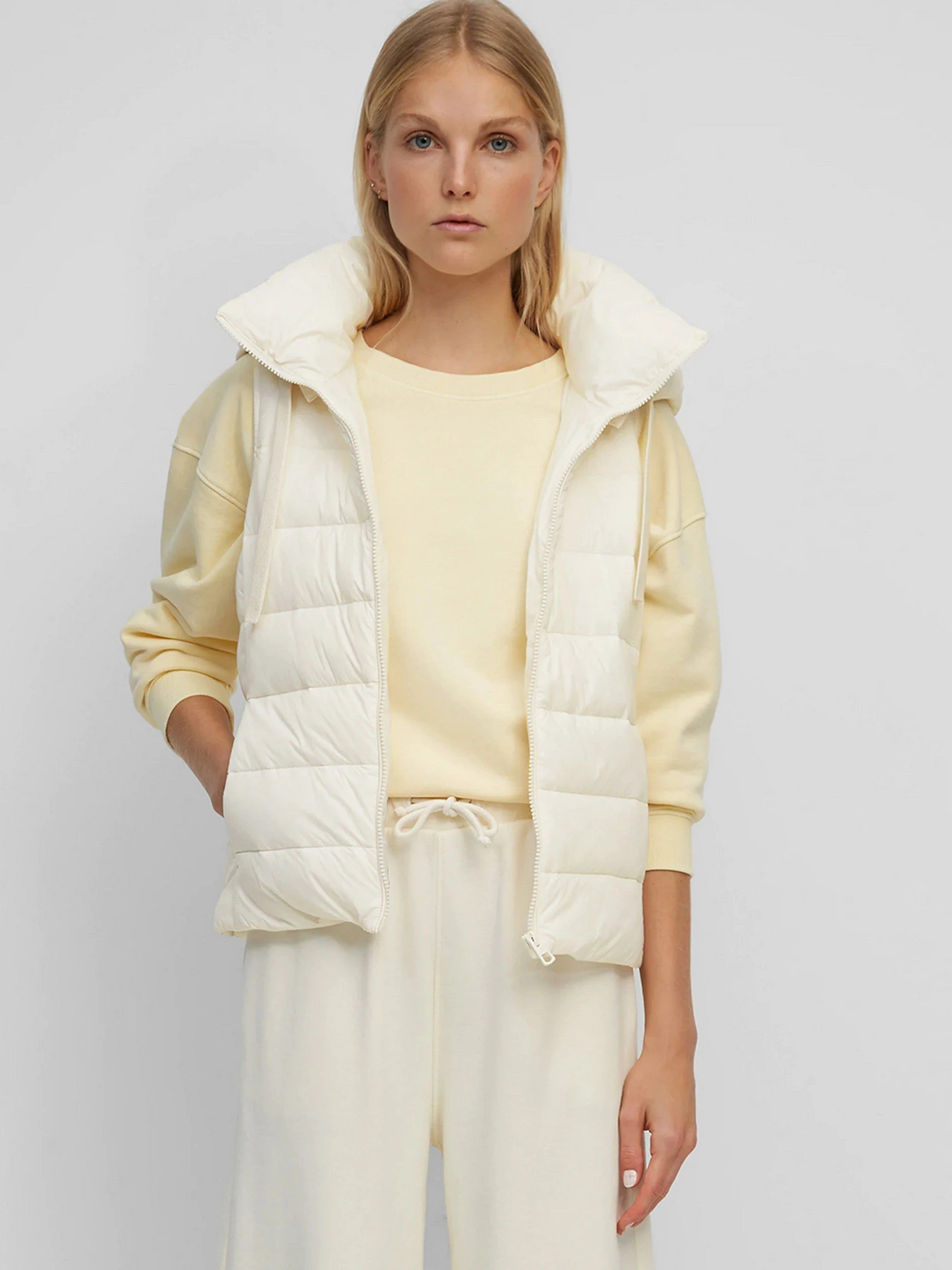 Куртки и дубленки Marc O’Polo модель 200085172003-168 Куртки и дубленки Marc O’Polo модель 200085172003-168 Фото