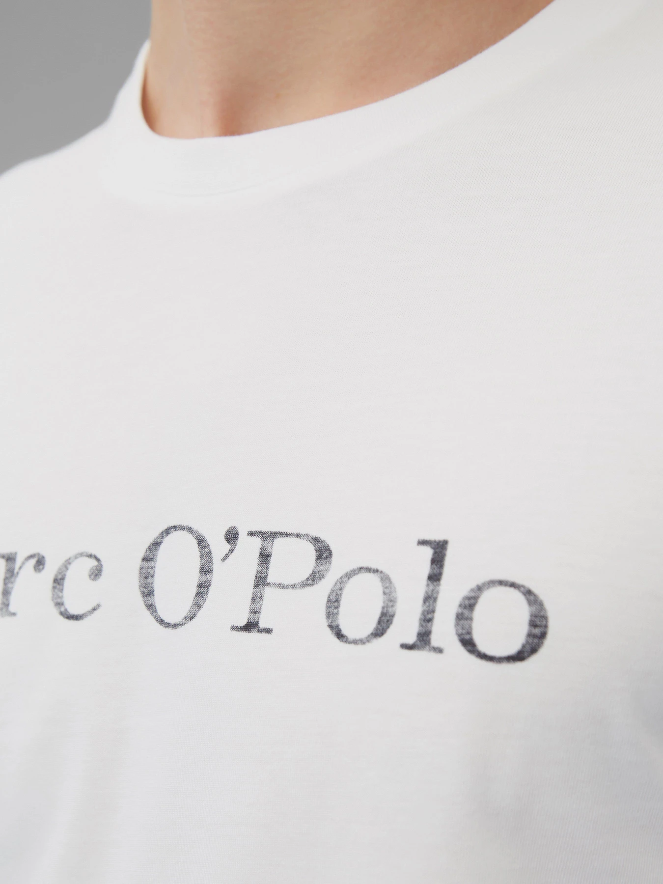 Худи и свитшоты Marc O’Polo модель 120222052152-100 Худи и свитшоты Marc O’Polo модель 120222052152-100 Фото