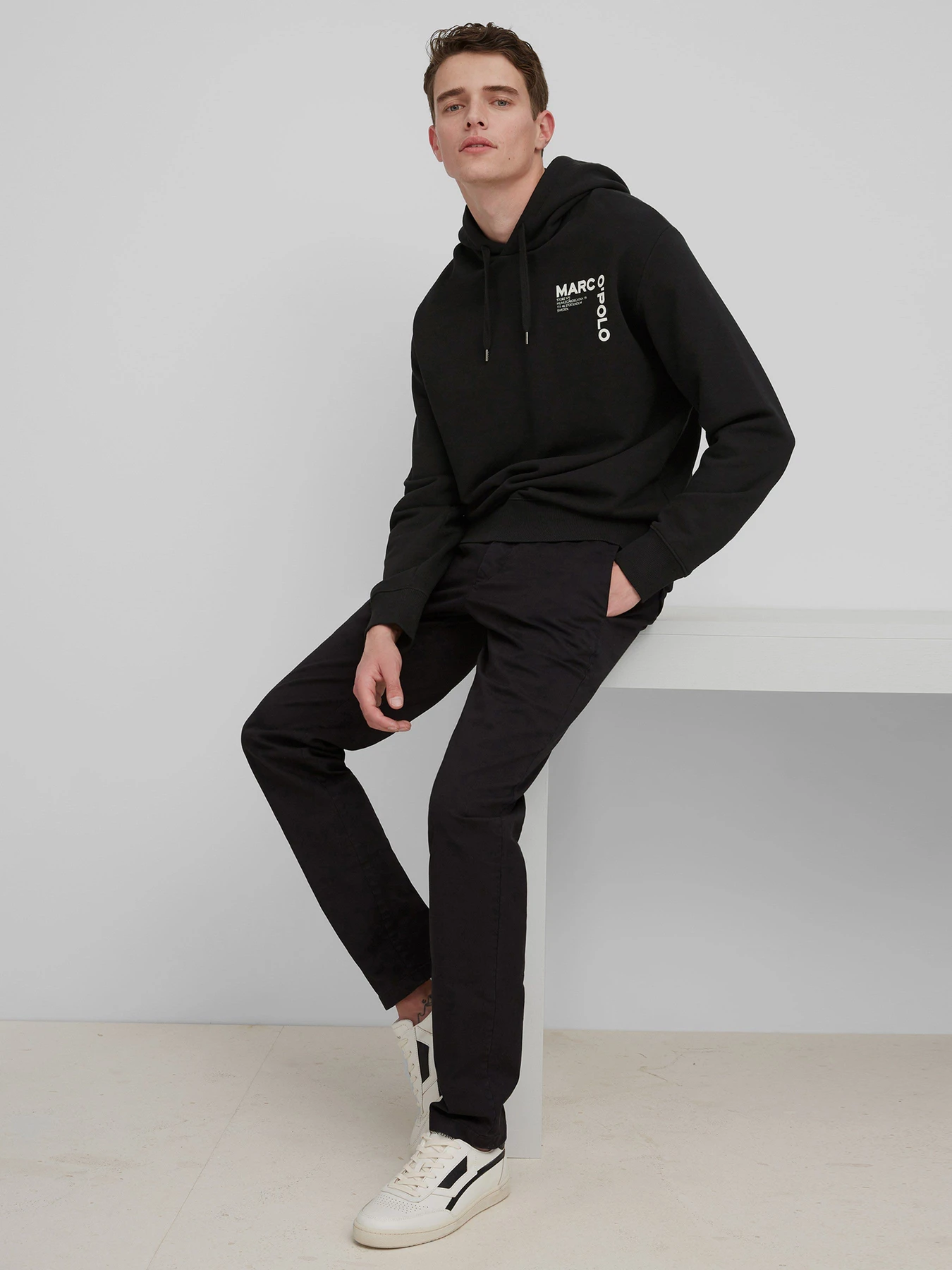 Худи и свитшоты Marc O’Polo модель 121401154024-990 Худи и свитшоты Marc O’Polo модель 121401154024-990 Фото