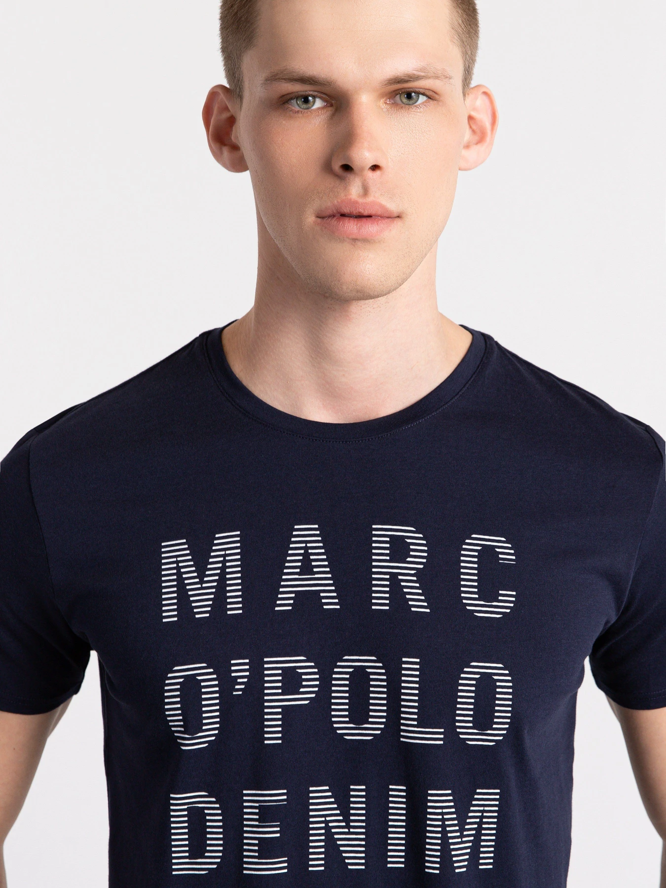 Футболки и поло Marc O’Polo DENIM модель B61232351042-U13 Футболки и поло Marc O’Polo DENIM модель B61232351042-U13 Фото