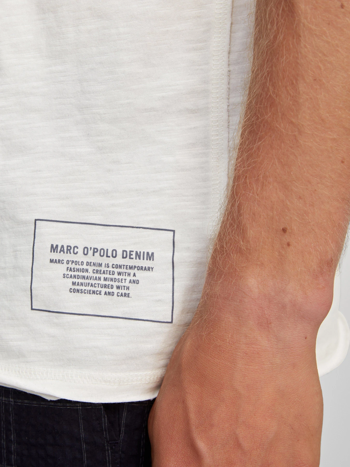 Футболки и поло Marc O’Polo DENIM модель 163235951106-106 Футболки и поло Marc O’Polo DENIM модель 163235951106-106 Фото