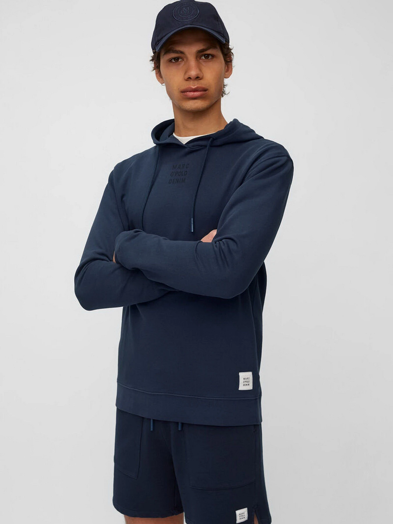 Худі та світшоти Marc O'Polo denim модель 164305554126-815 Худі та світшоти Marc O'Polo denim модель 164305554126-815 Фото