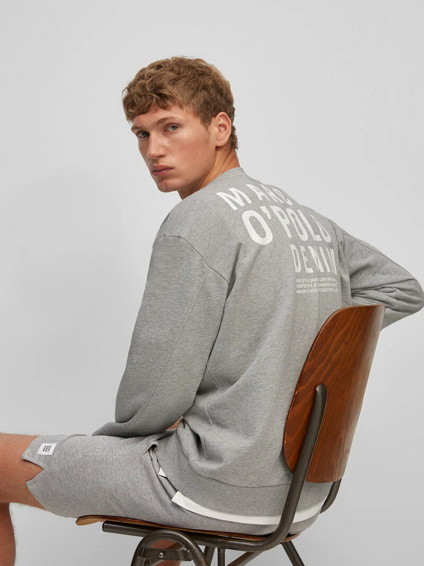 Худі та світшоти Marc O'Polo denim модель 165305554056-961 Худі та світшоти Marc O'Polo denim модель 165305554056-961 Фото