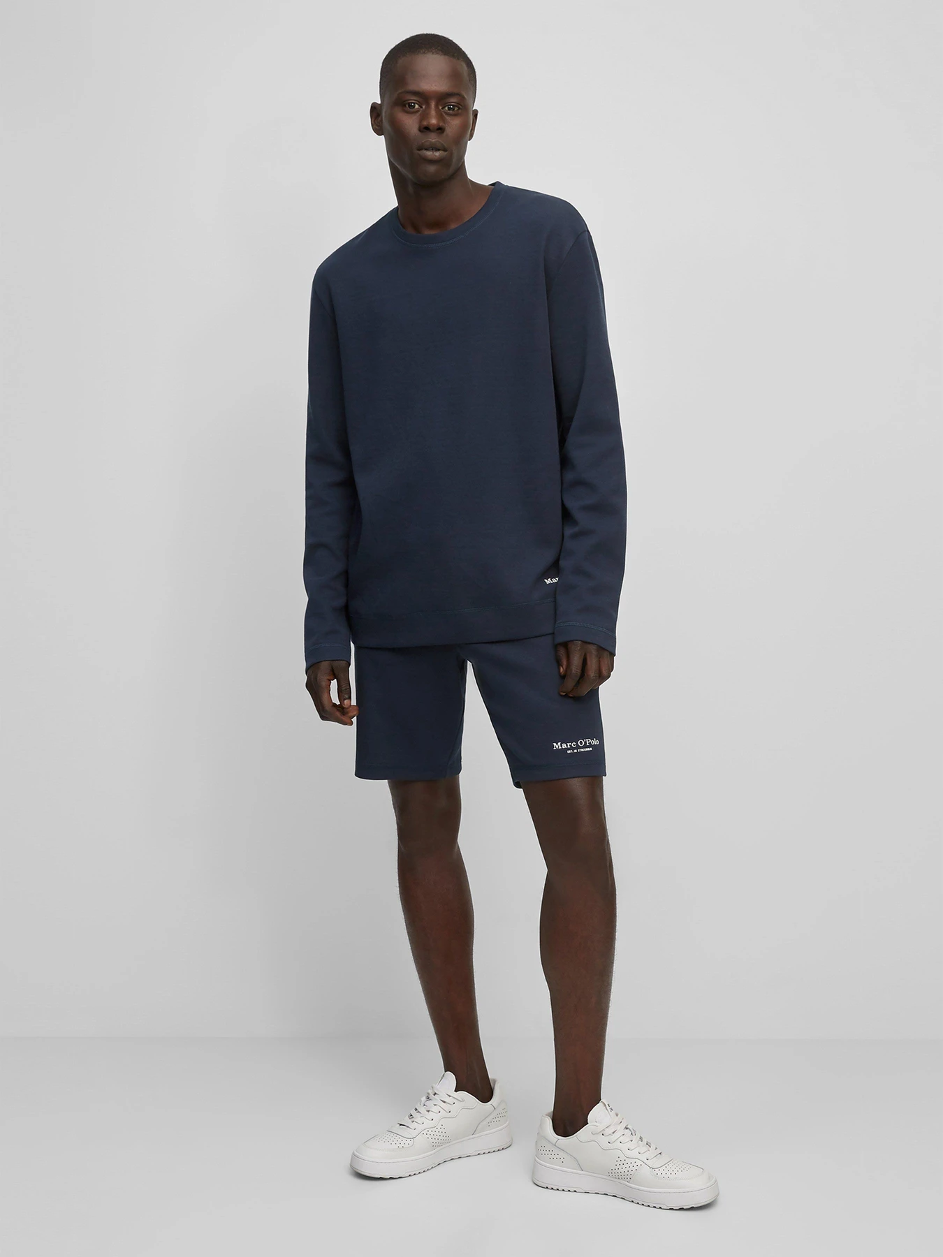Худи и свитшоты Marc O’Polo модель 126234052028-896 Худи и свитшоты Marc O’Polo модель 126234052028-896 Фото