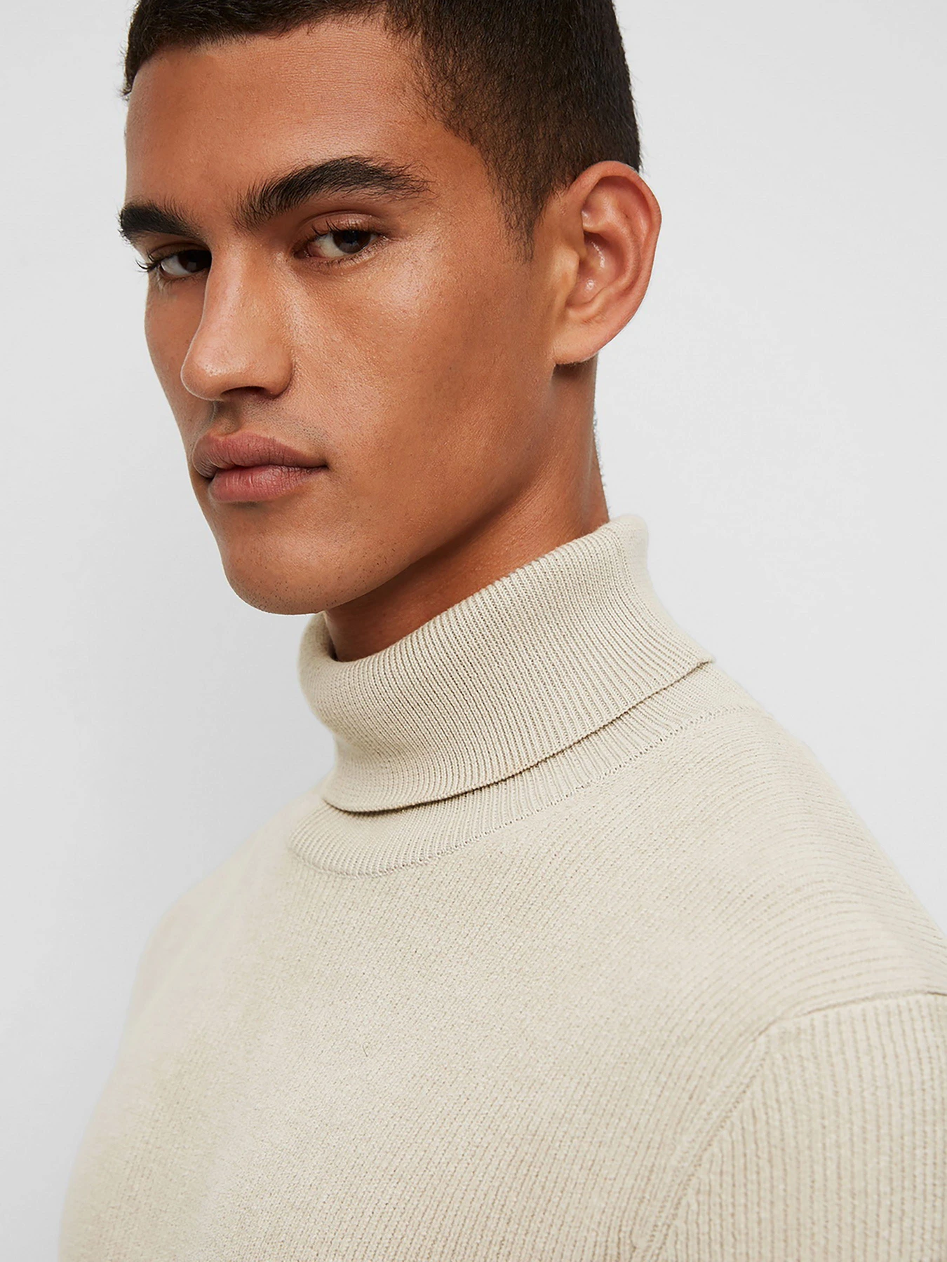 Свитры и кардиганы Marc O’Polo модель M29510260286-913 Свитры и кардиганы Marc O’Polo модель M29510260286-913 Фото