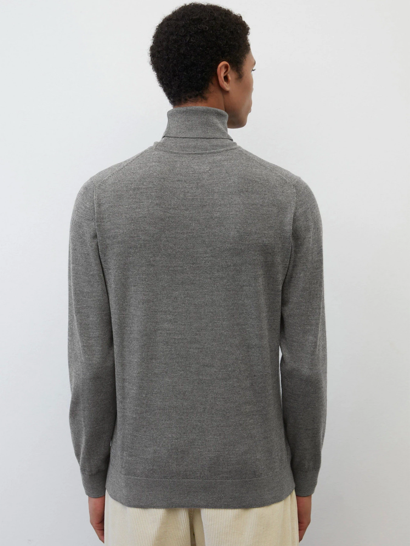 Свитры и кардиганы Marc O’Polo модель 229508360386-969 Свитры и кардиганы Marc O’Polo модель 229508360386-969 Фото