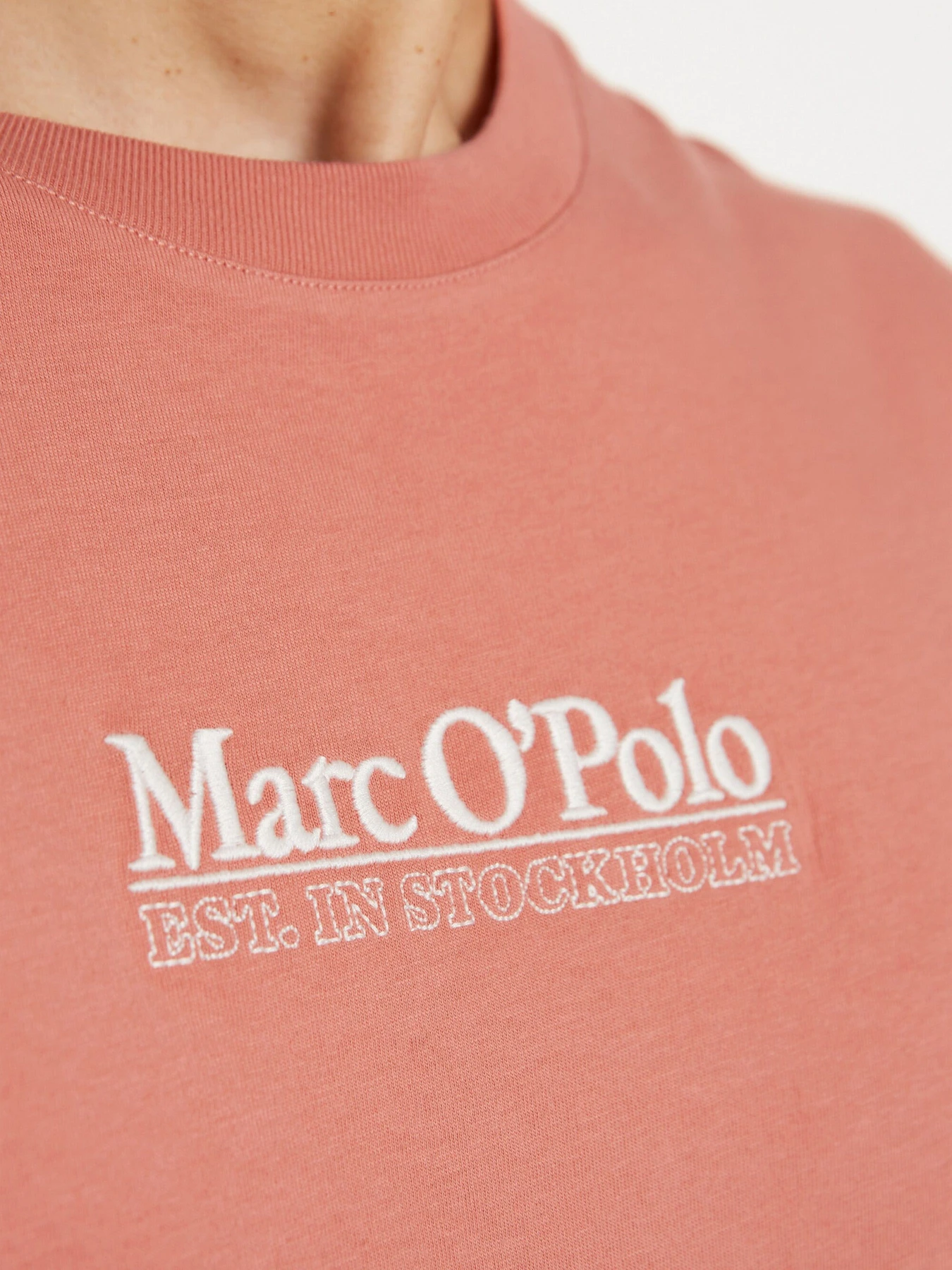 Футболки и поло Marc O’Polo модель 420201651028-646 Футболки и поло Marc O’Polo модель 420201651028-646 Фото