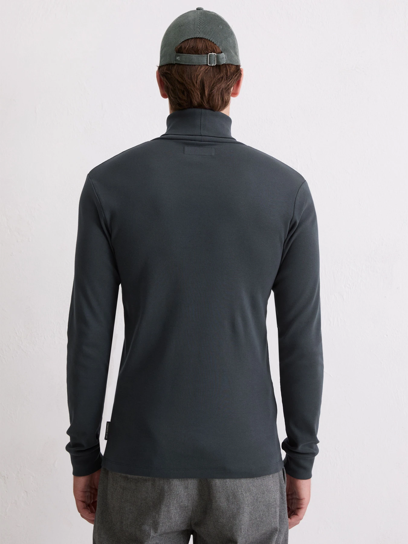 Свитры и кардиганы Marc O’Polo модель 529220252100-898 Свитры и кардиганы Marc O’Polo модель 529220252100-898 Фото