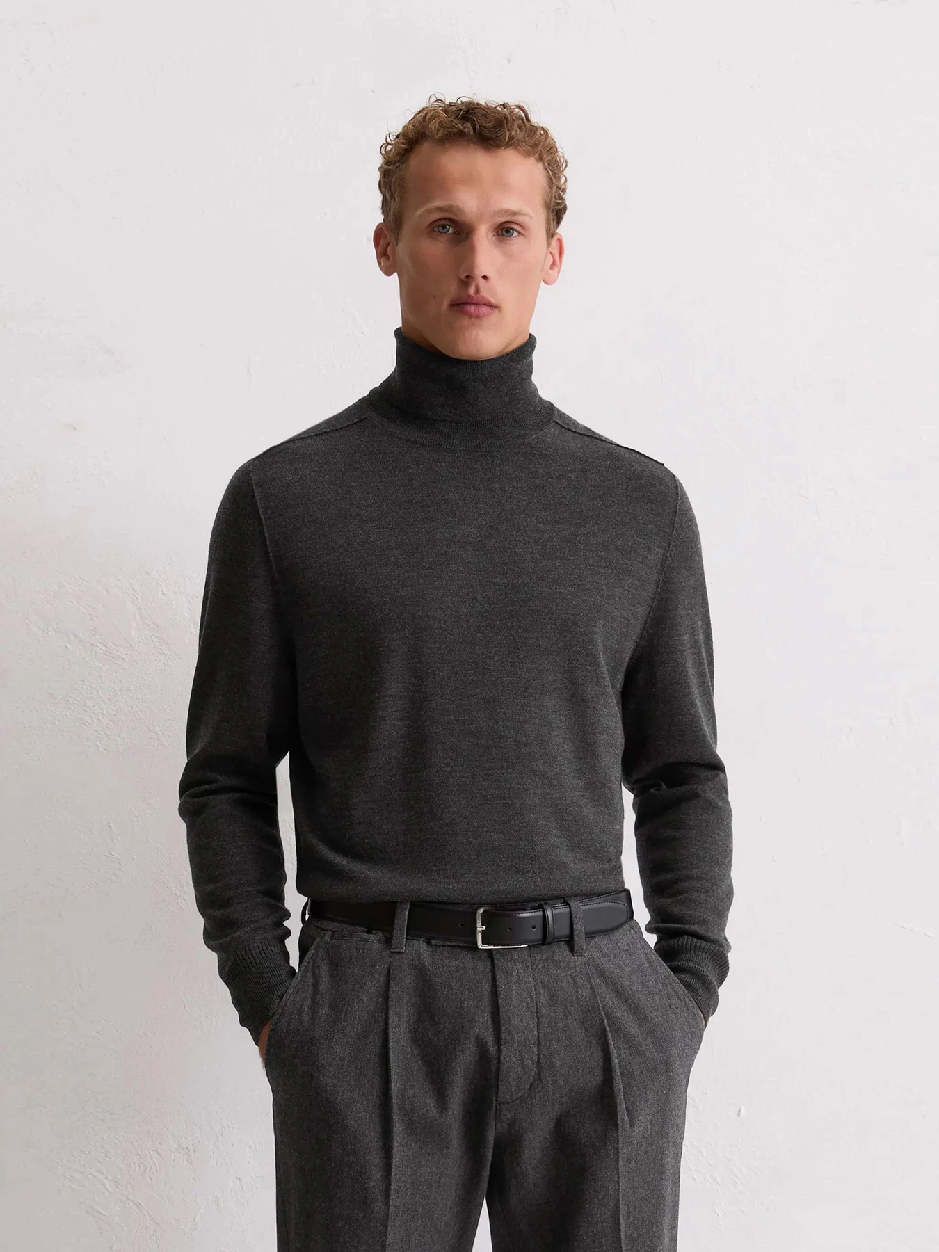 Свитеры и кардиганы Marc O’Polo модель 5000009036-0471 Свитеры и кардиганы Marc O’Polo модель 5000009036-0471 Фото