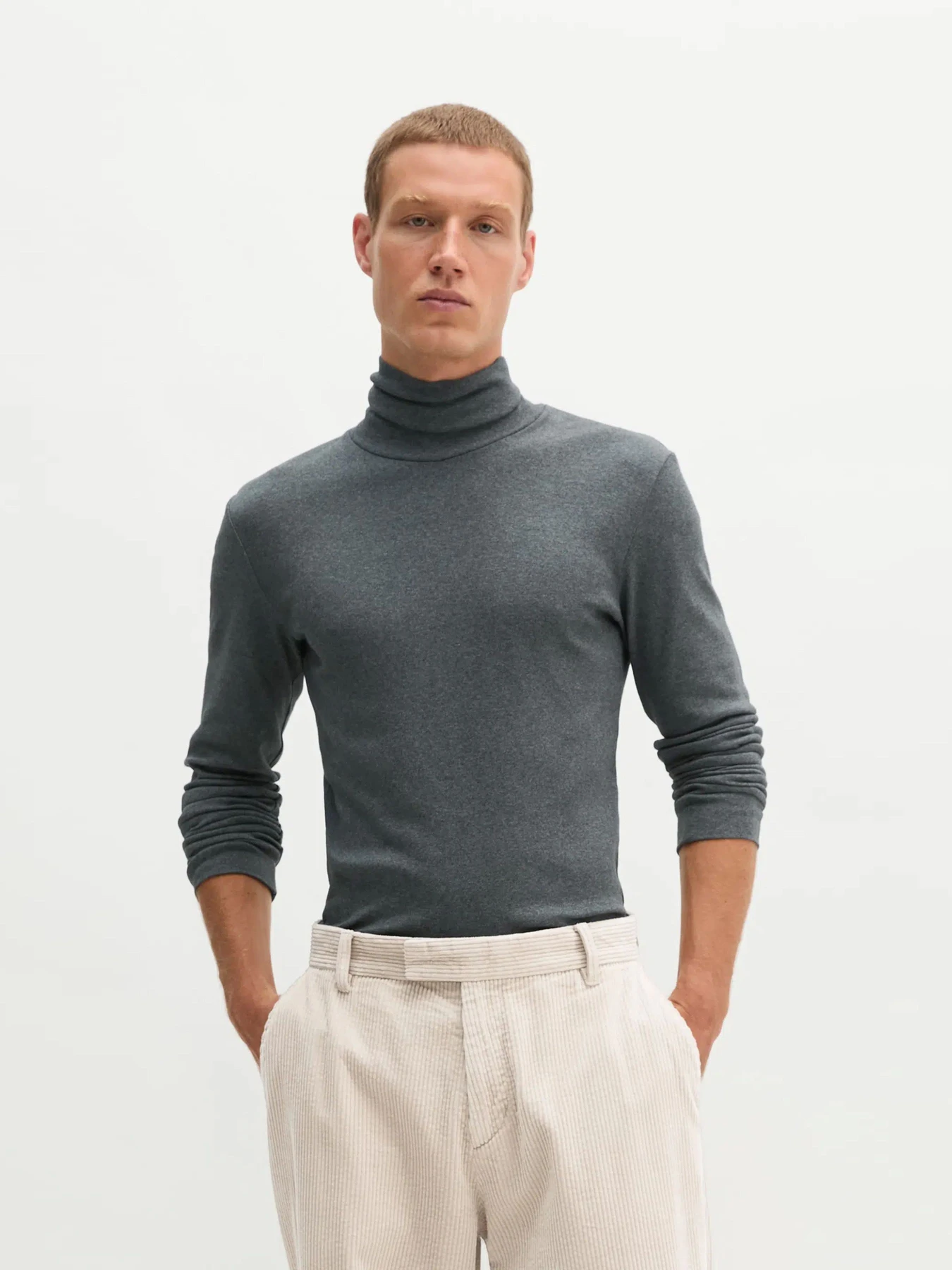 Свитеры и кардиганы Marc O’Polo модель 5000011648-0473 Свитеры и кардиганы Marc O’Polo модель 5000011648-0473 Фото