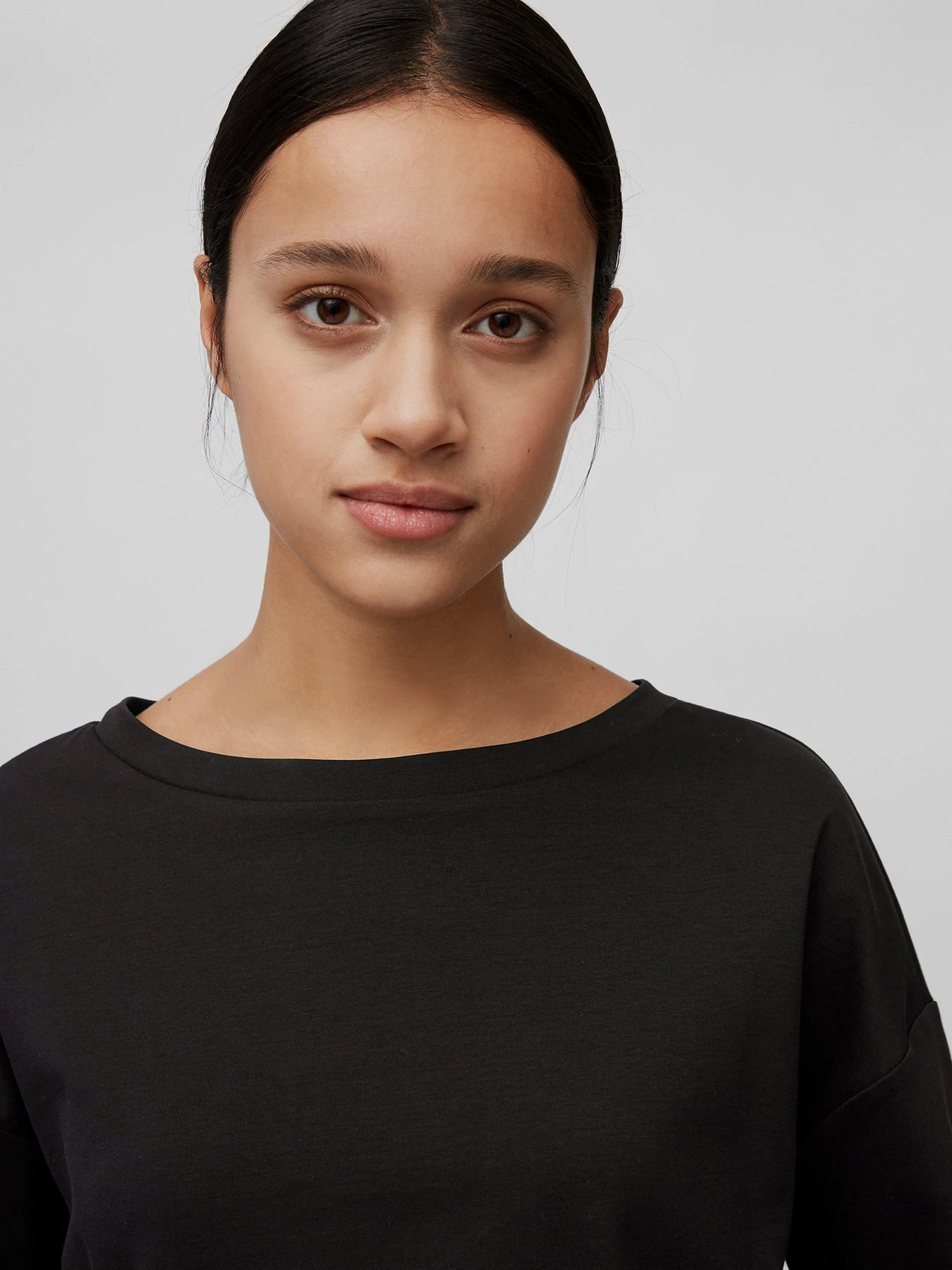 Худи и свитшоты Marc O’Polo модель M01206552155-990 Худи и свитшоты Marc O’Polo модель M01206552155-990 Фото