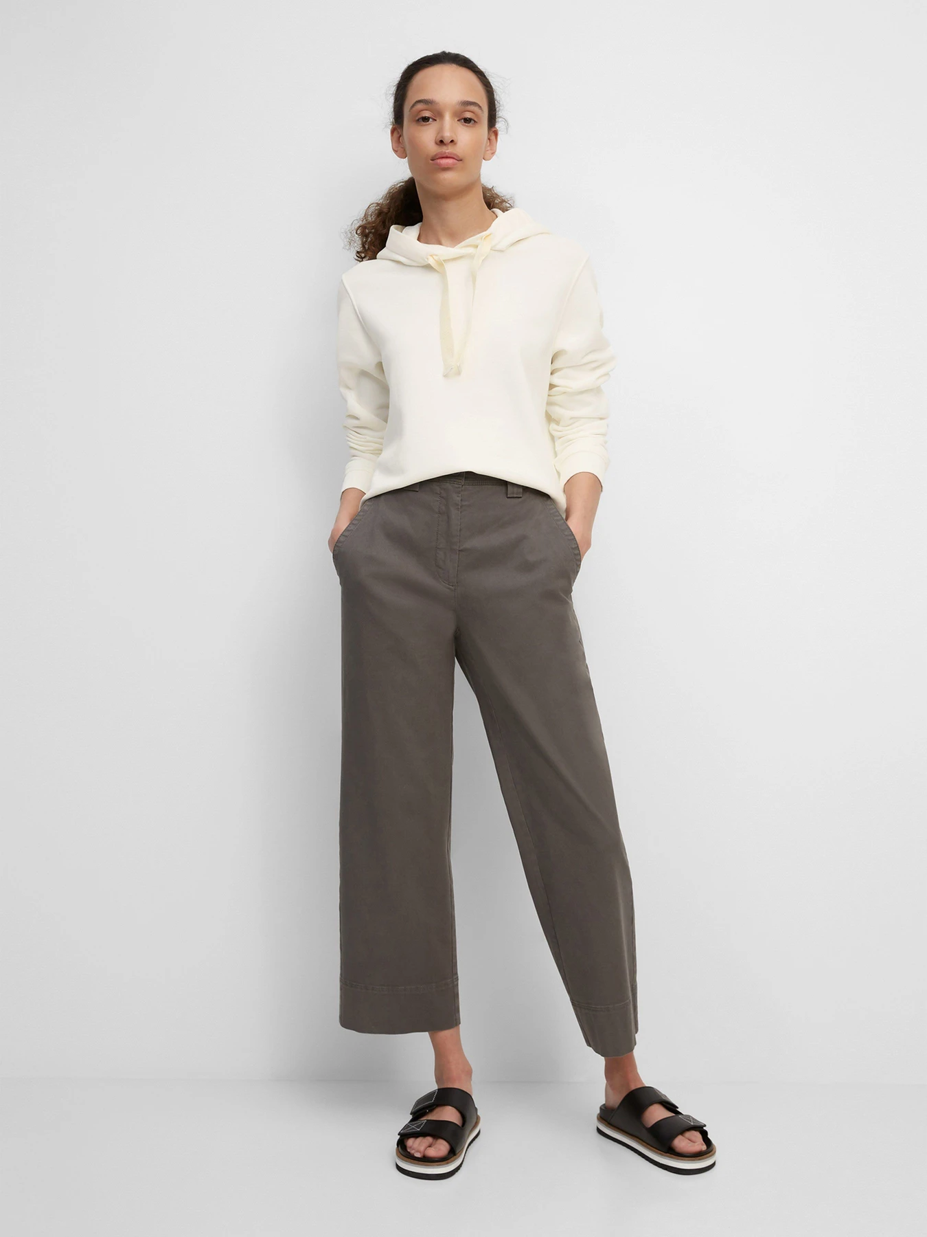 Худи и свитшоты Marc O’Polo модель M06401154113-110 Худи и свитшоты Marc O’Polo модель M06401154113-110 Фото