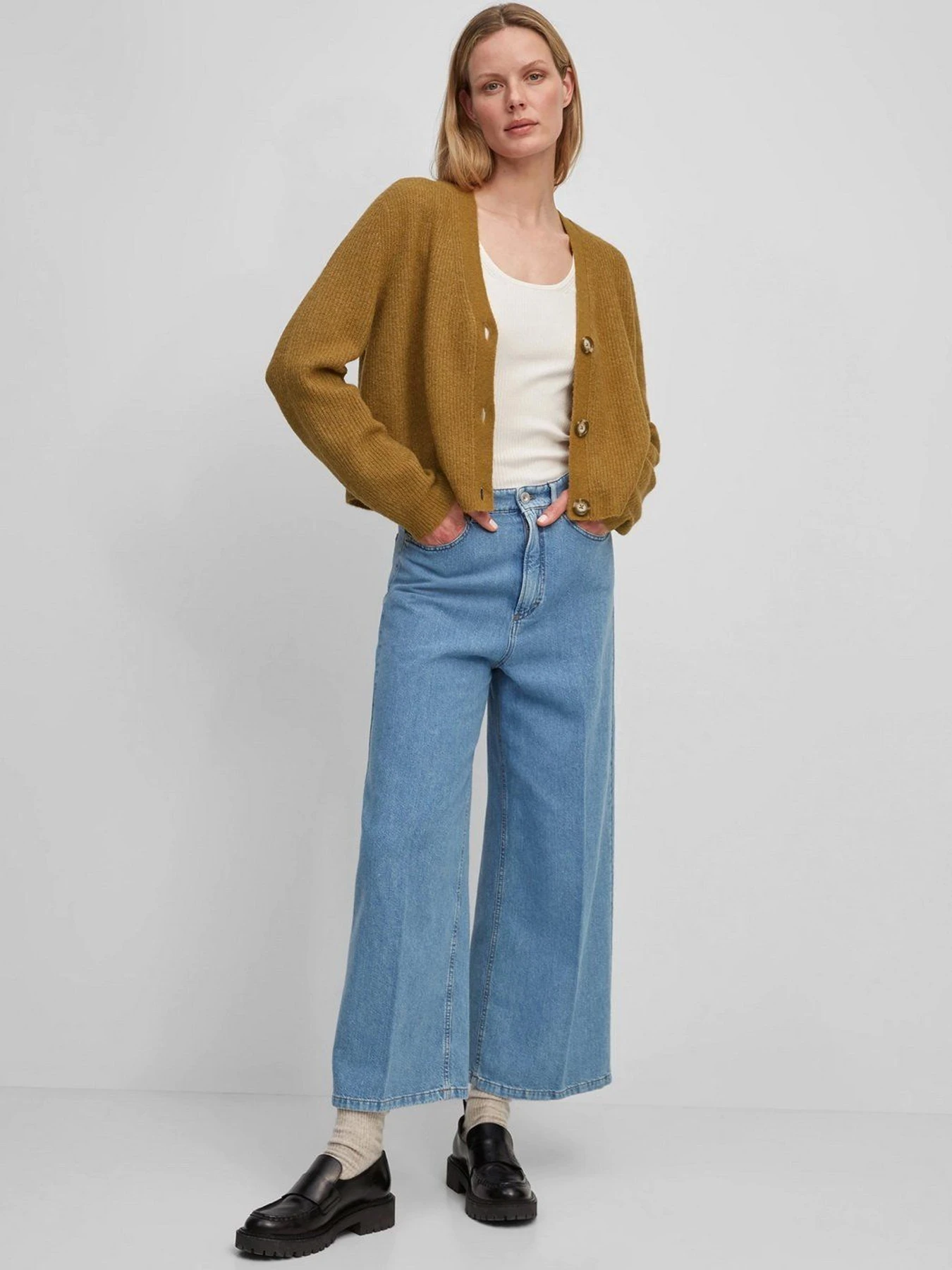 Свитры и кардиганы Marc O’Polo модель 107600961131-249 Свитры и кардиганы Marc O’Polo модель 107600961131-249 Фото
