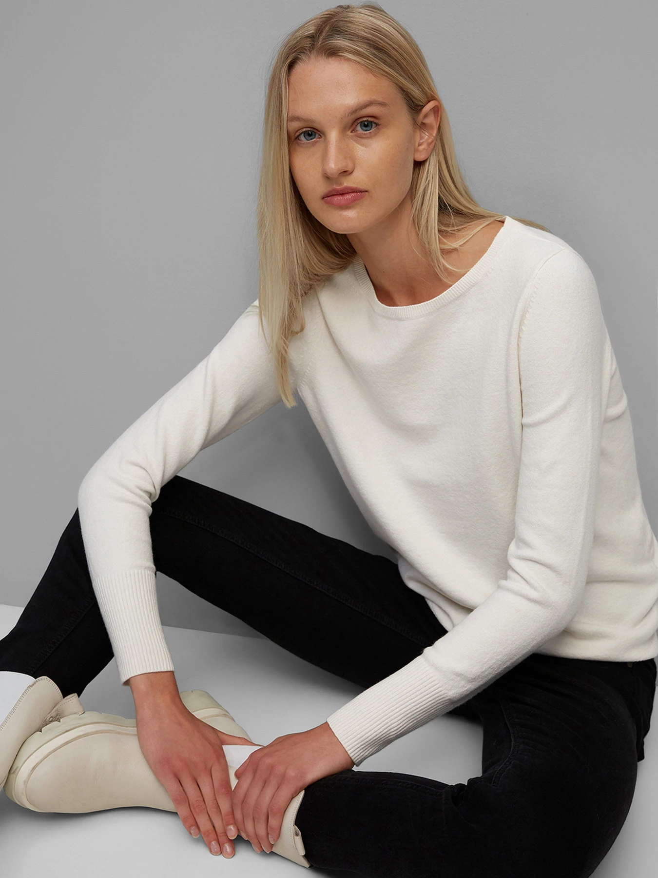 Свитры и кардиганы Marc O’Polo модель 109626660253-159 Фото