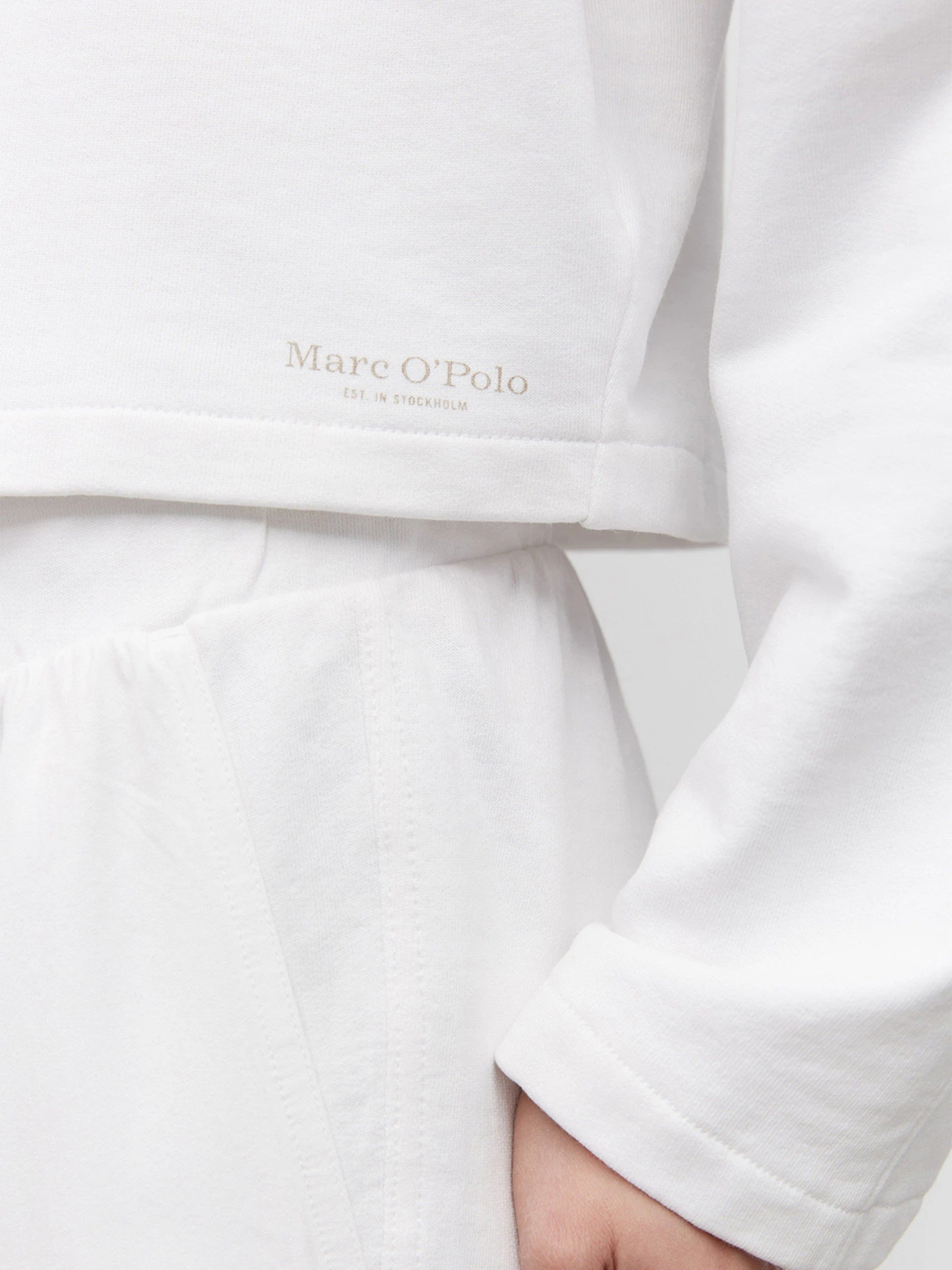 Худи и свитшоты Marc O’Polo модель 202400254249-100 Худи и свитшоты Marc O’Polo модель 202400254249-100 Фото