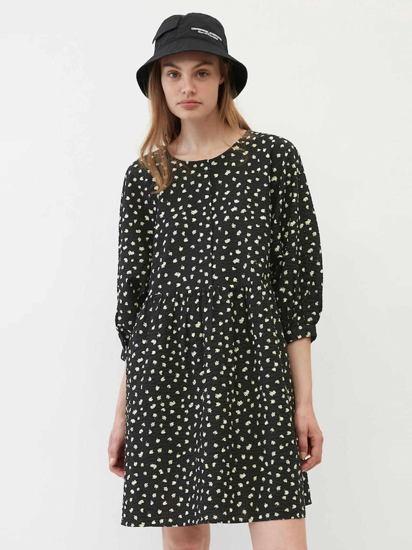 Платья Marc O’Polo DENIM модель 247104821529-C16 Фото