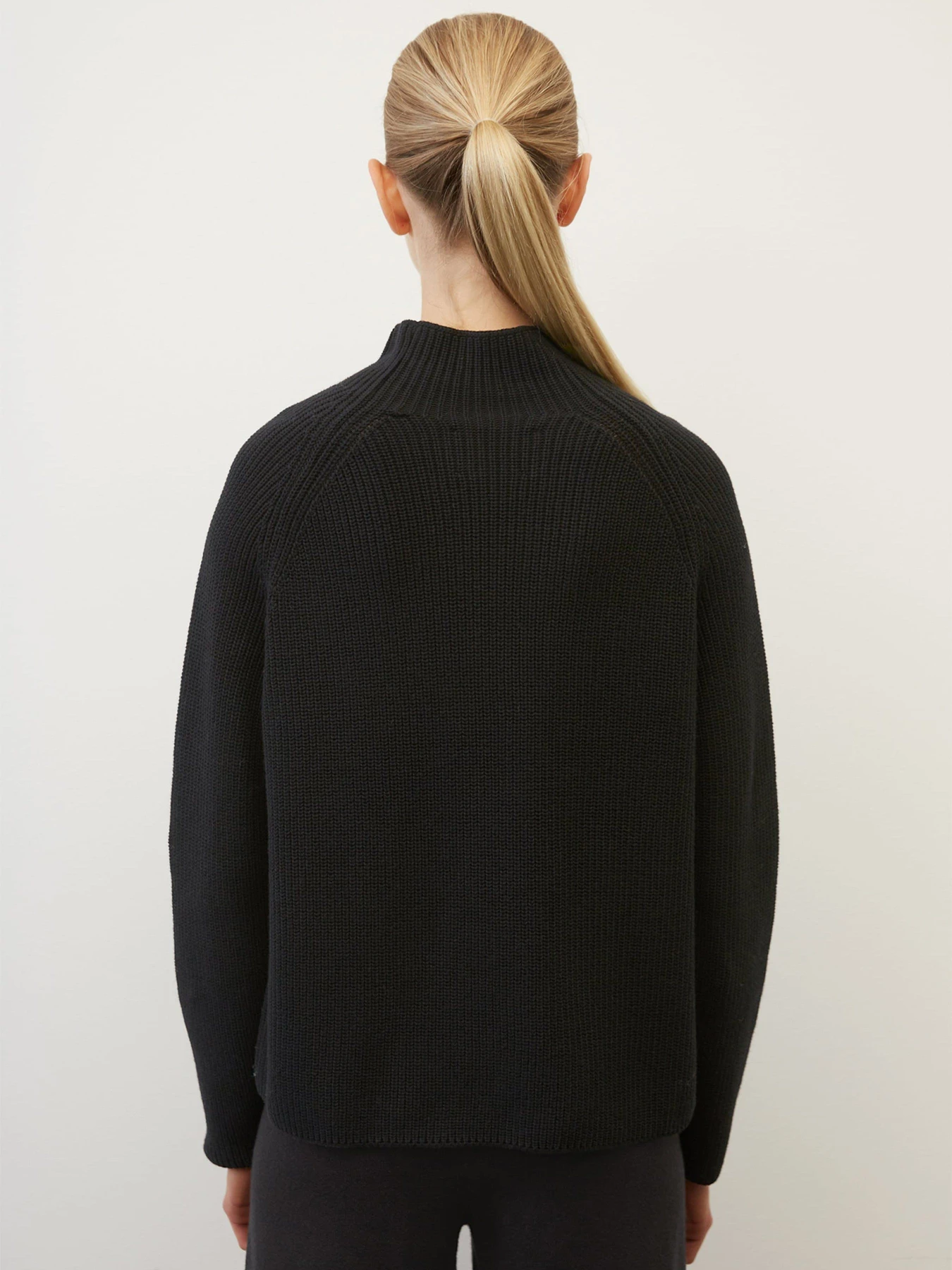 Свитры и кардиганы Marc O’Polo модель M09605960009-990 Свитры и кардиганы Marc O’Polo модель M09605960009-990 Фото