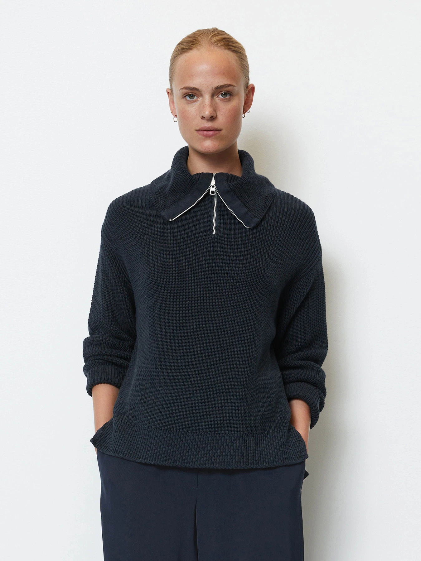 Свитры и кардиганы Marc O’Polo модель 308605960329-899 Свитры и кардиганы Marc O’Polo модель 308605960329-899 Фото