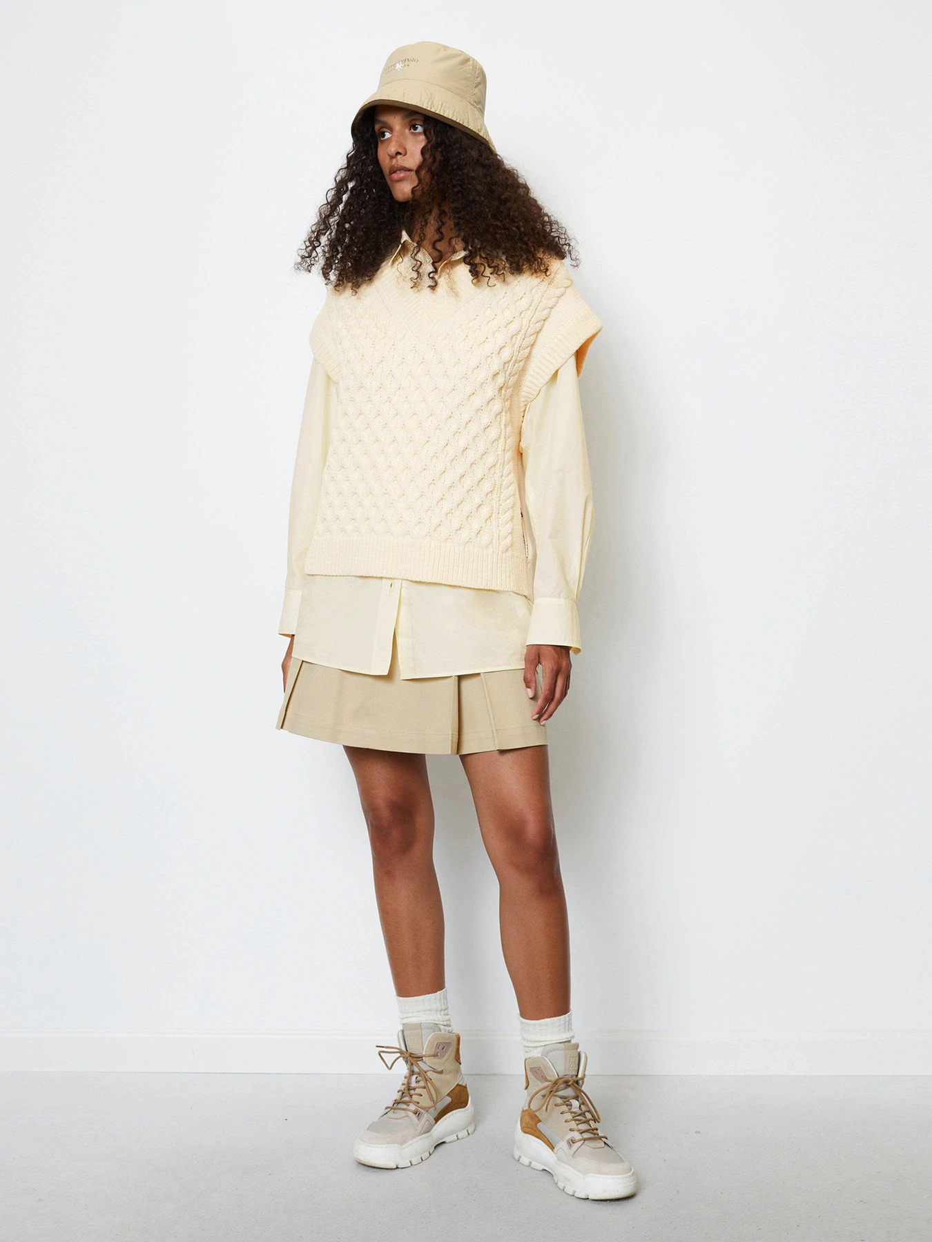 Светри та кардигани Marc O’Polo модель 308614663101-156 Фото