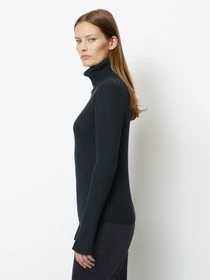 Свитры и кардиганы Marc O’Polo модель 309504560325-899 Фото