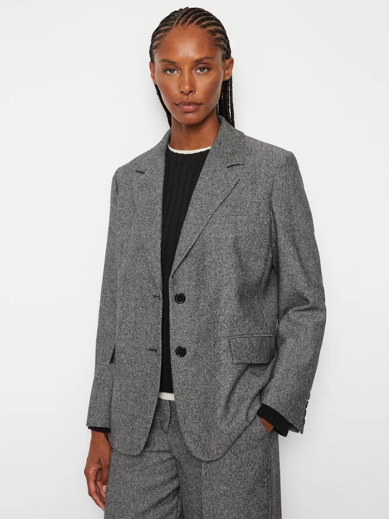 Піджаки Marc O’Polo модель 310017680051-W31 Фото