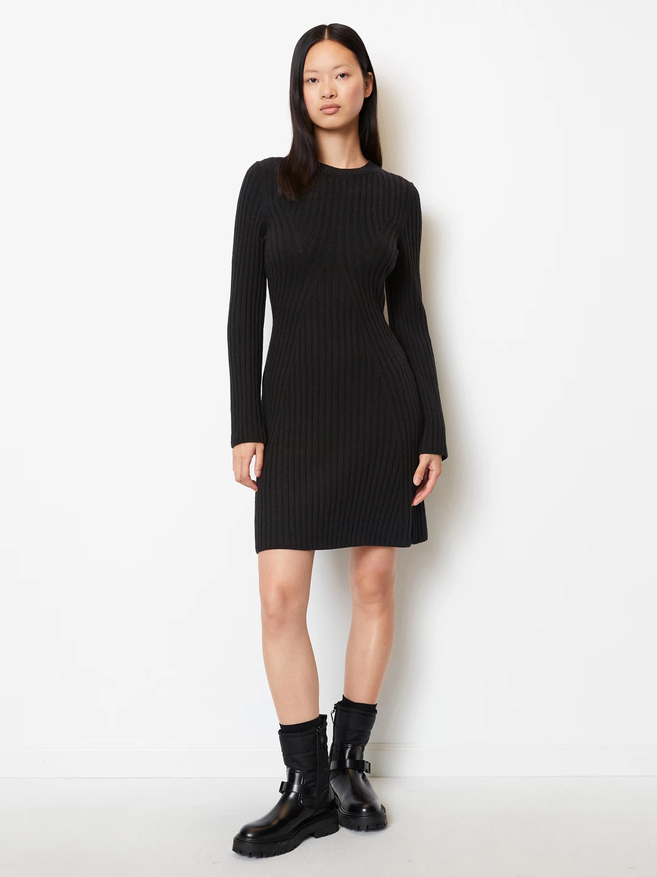 Платья Marc O’Polo модель 310608667065-990 Платья Marc O’Polo модель 310608667065-990 Фото