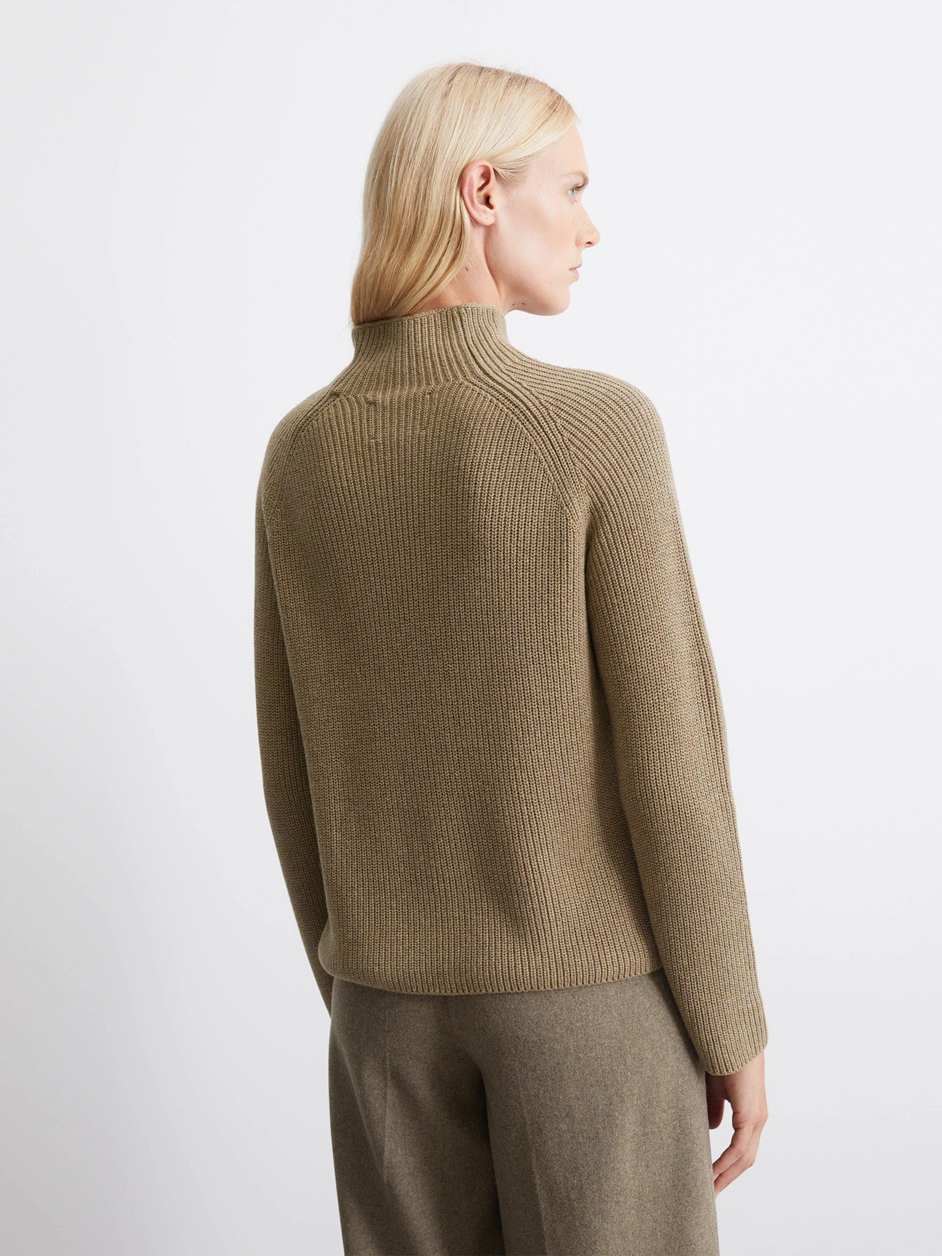 Свитры и кардиганы Marc O’Polo модель 409605960009-781 Фото