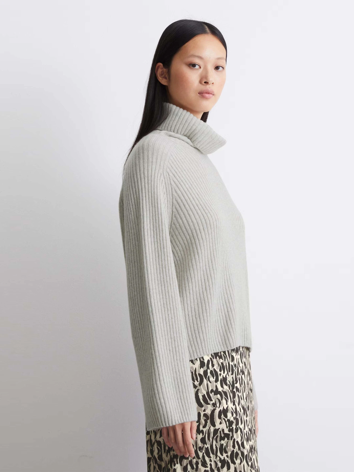 Свитры и кардиганы Marc O’Polo модель 410621160585-908 Свитры и кардиганы Marc O’Polo модель 410621160585-908 Фото