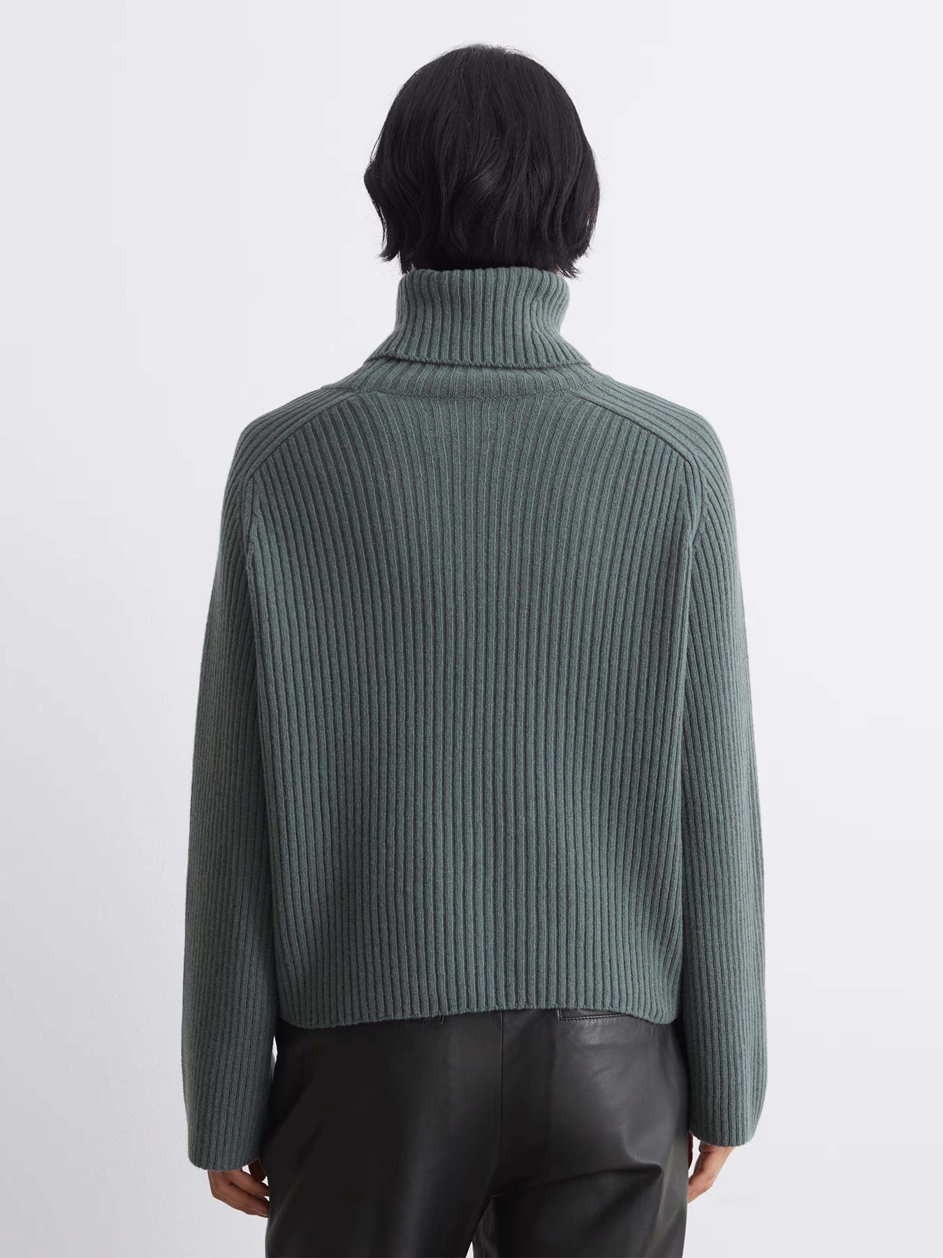 Светри та кардигани Marc O’Polo модель M10621160585-482 Светри та кардигани Marc O’Polo модель M10621160585-482 Фото