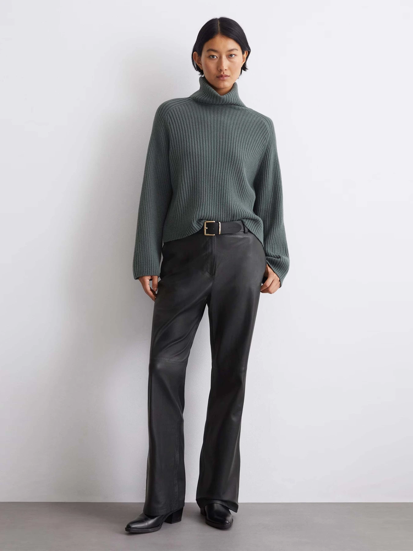 Светри та кардигани Marc O’Polo модель M10621160585-482 Светри та кардигани Marc O’Polo модель M10621160585-482 Фото