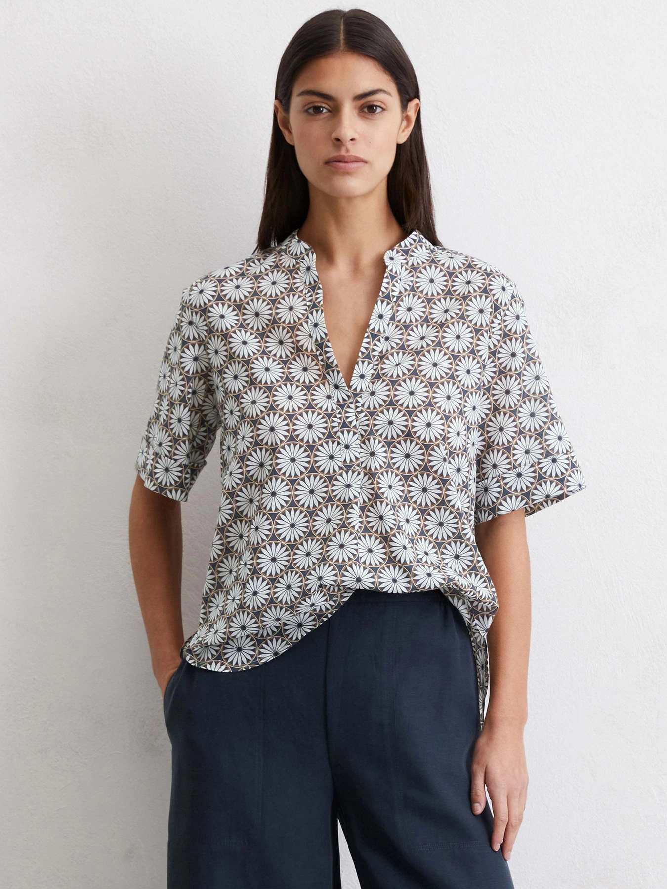 Сорочки Marc O’Polo модель 504080941069-F68 Сорочки Marc O’Polo модель 504080941069-F68 Фото