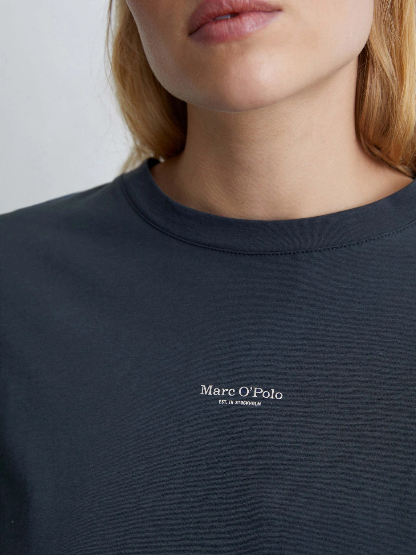 Футболки и поло Marc O’Polo модель 504206751235-886 Фото