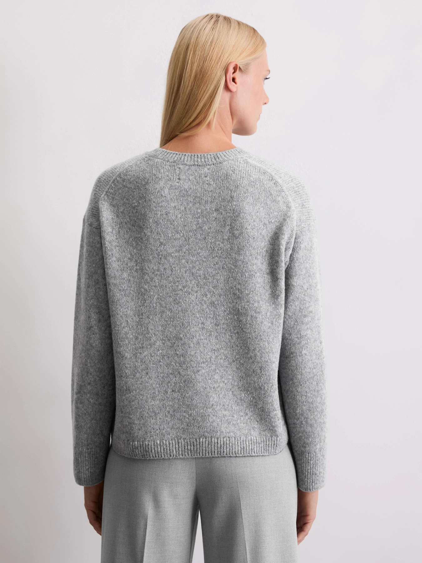Свитры и кардиганы Marc O’Polo модель 508612160463-909 Свитры и кардиганы Marc O’Polo модель 508612160463-909 Фото