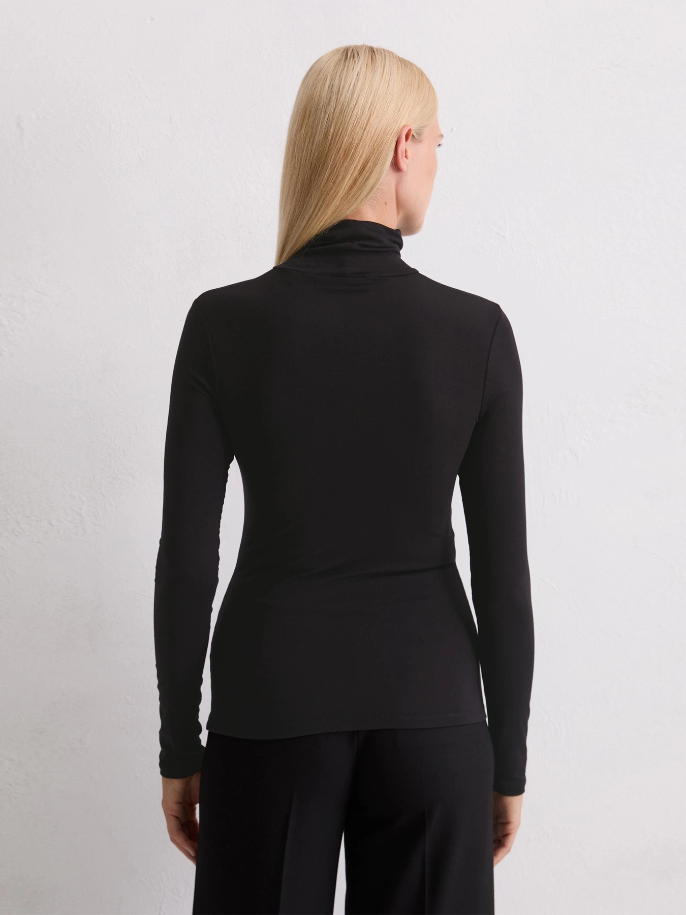 Свитры и кардиганы Marc O’Polo модель 509215752177-990 Свитры и кардиганы Marc O’Polo модель 509215752177-990 Фото