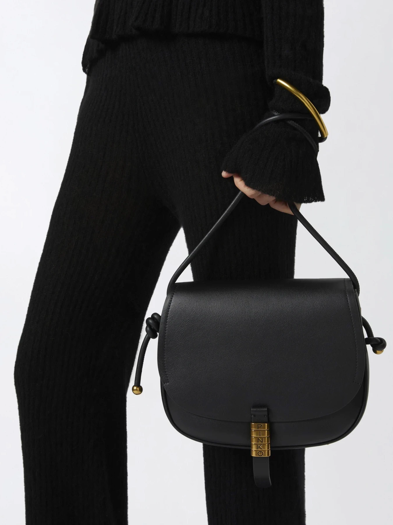 Сумки PINKO Saddle Classic модель 103830-A1ZX Z99Q Сумки PINKO Saddle Classic модель 103830-A1ZX Z99Q Фото