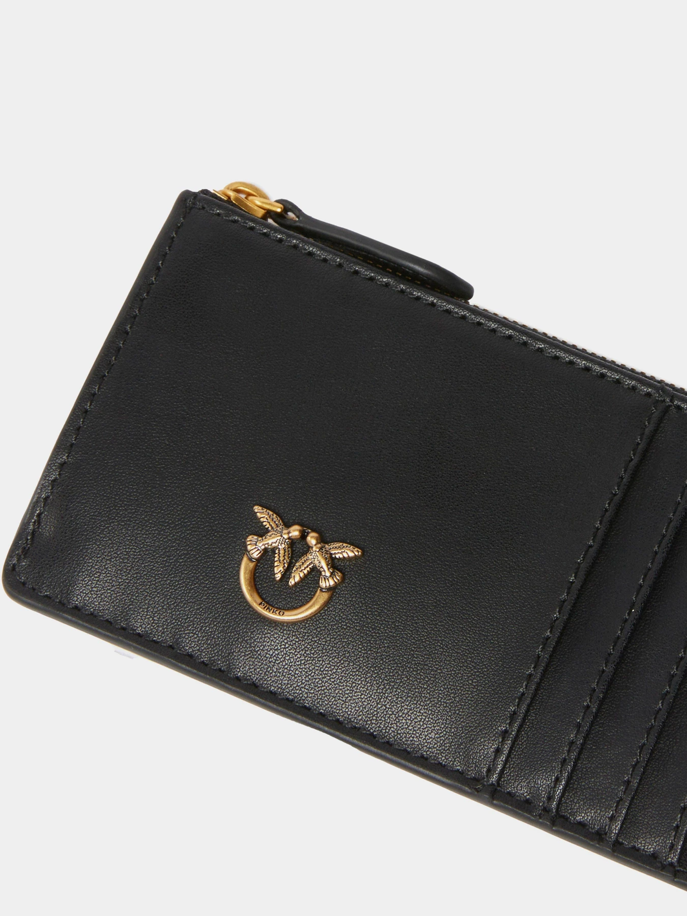 Гаманці PINKO Airone Cardholder Vitello Seta модель 100251-A0F1 Z99Q Гаманці PINKO Airone Cardholder Vitello Seta модель 100251-A0F1 Z99Q Фото