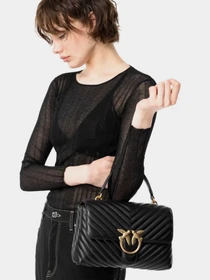 Сумки PINKO Love Lady Puff Classic Cl Sheep Nappa Chevron модель 100043-A0GK Z99Q Фото