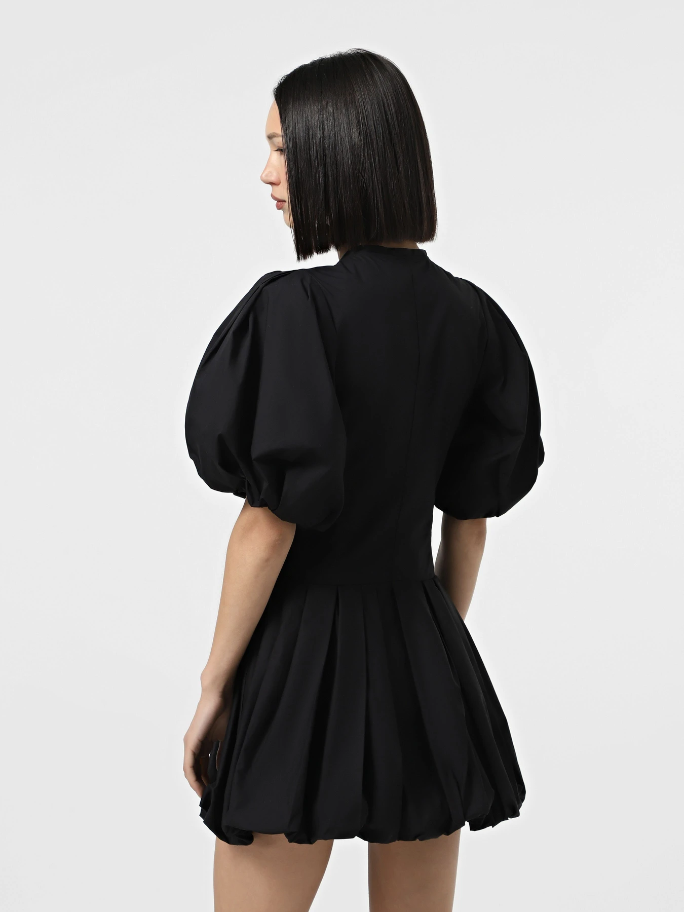 Платья PINKO Oliver Abito модель 105212-A2LD Z99 Платья PINKO Oliver Abito модель 105212-A2LD Z99 Фото