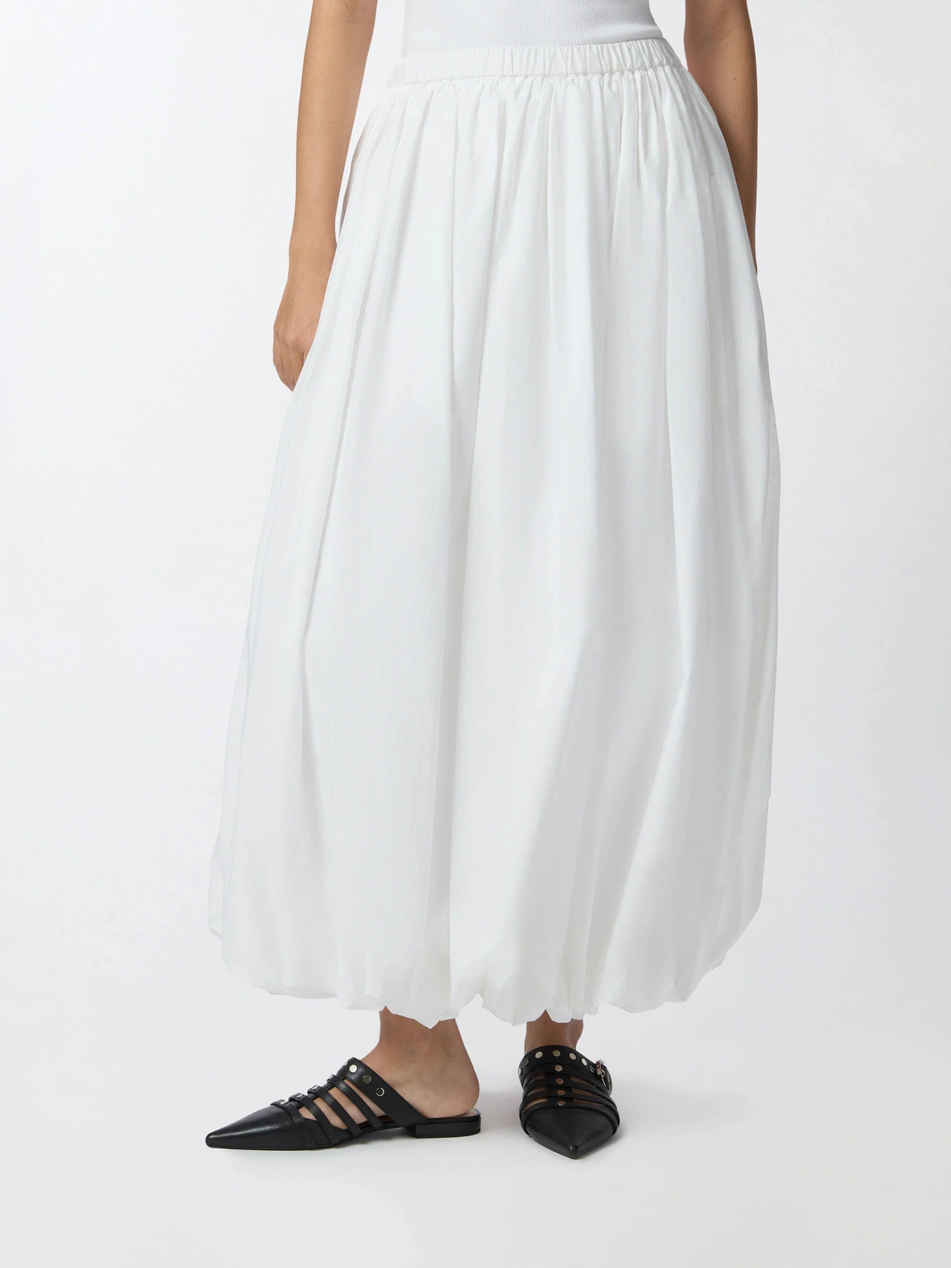 Юбки PINKO Johnny Gonna модель 105214-A2LD Z04 Юбки PINKO Johnny Gonna модель 105214-A2LD Z04 Фото