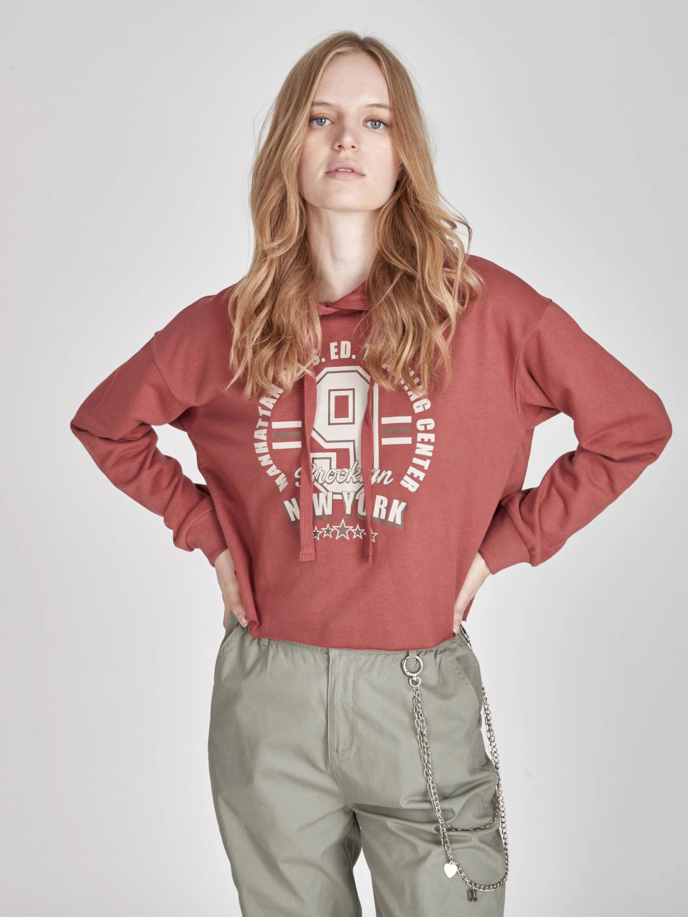 Худи и свитшоты Piazza Italia модель 03416_brick red Фото