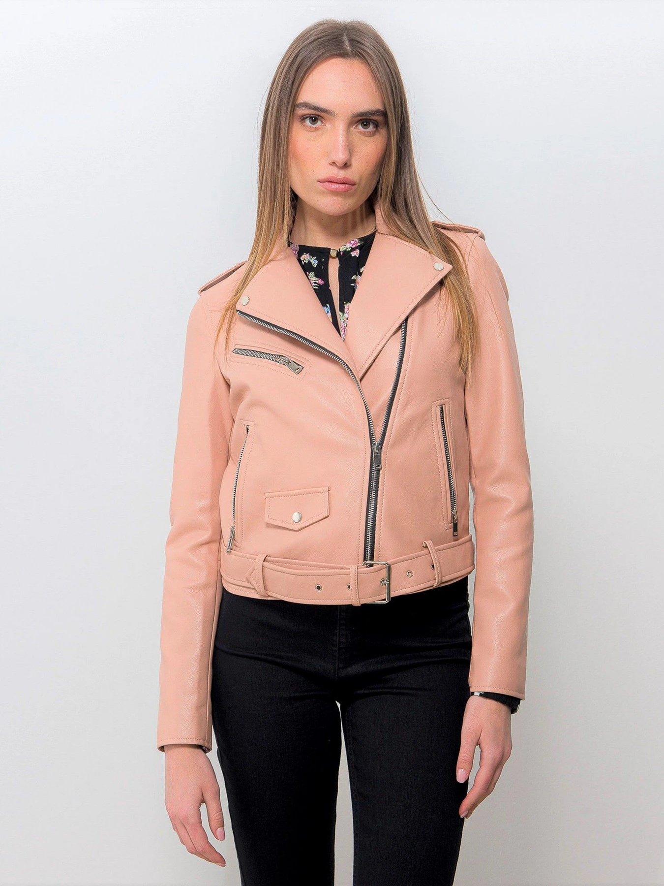 Куртки и дубленки Piazza Italia модель 06371_pale pink Куртки и дубленки Piazza Italia модель 06371_pale pink Фото