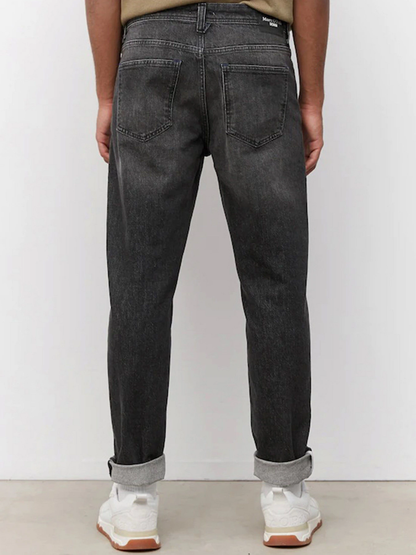 Джинси Marc O'Polo denim LINUS slim tapered модель 261921112074-P41_34 Джинси Marc O'Polo denim LINUS slim tapered модель 261921112074-P41_34 Фото