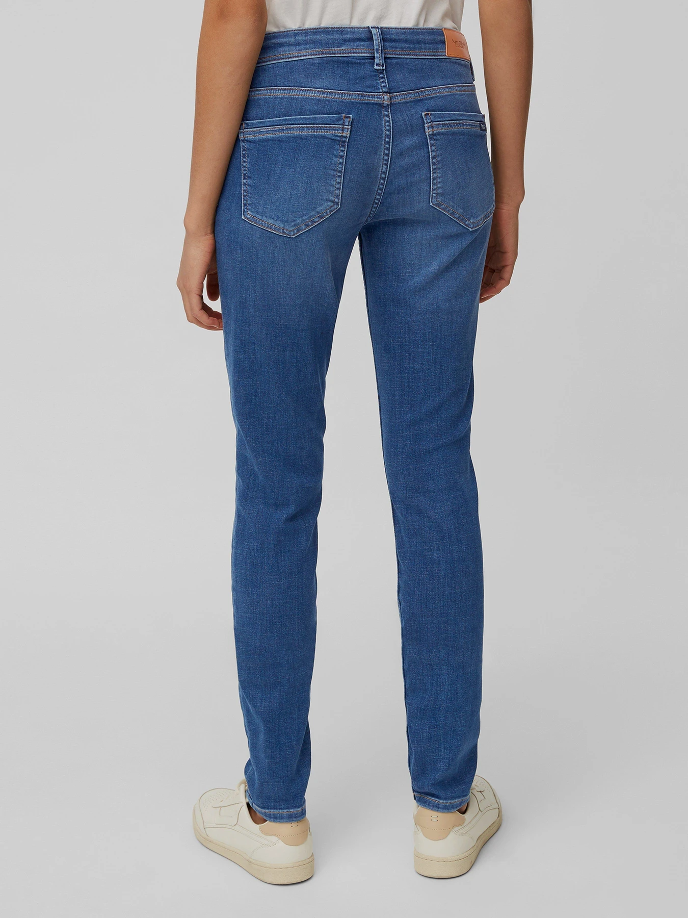 Джинсы Marc O’Polo DENIM ALVA Slim модель M41932212277-P15_32 Фото