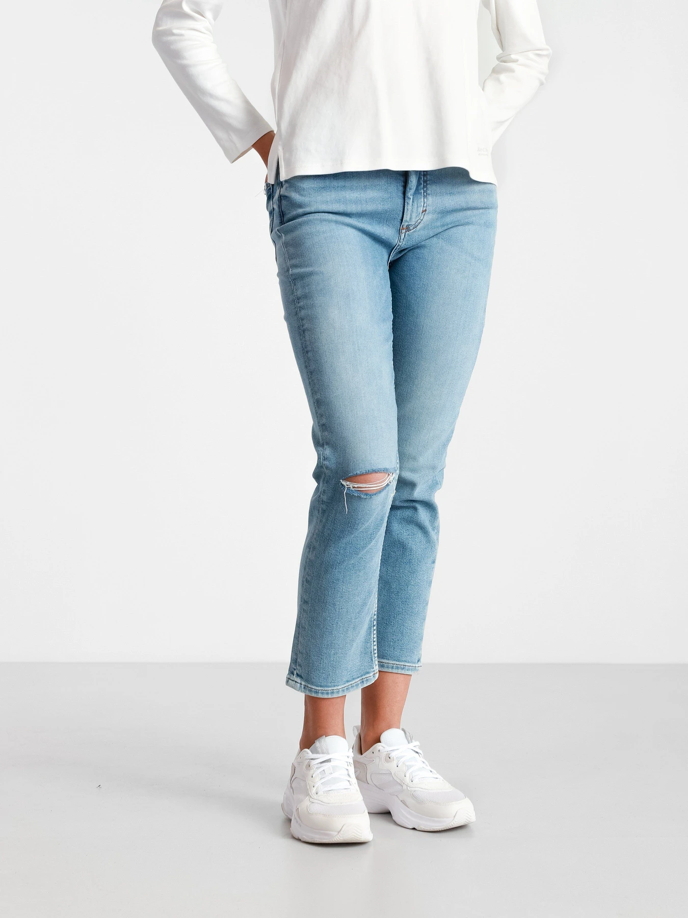 Джинсы Marc O’Polo DENIM TÖRE Straight модель 142910712307-P22_32 Джинсы Marc O’Polo DENIM TÖRE Straight модель 142910712307-P22_32 Фото