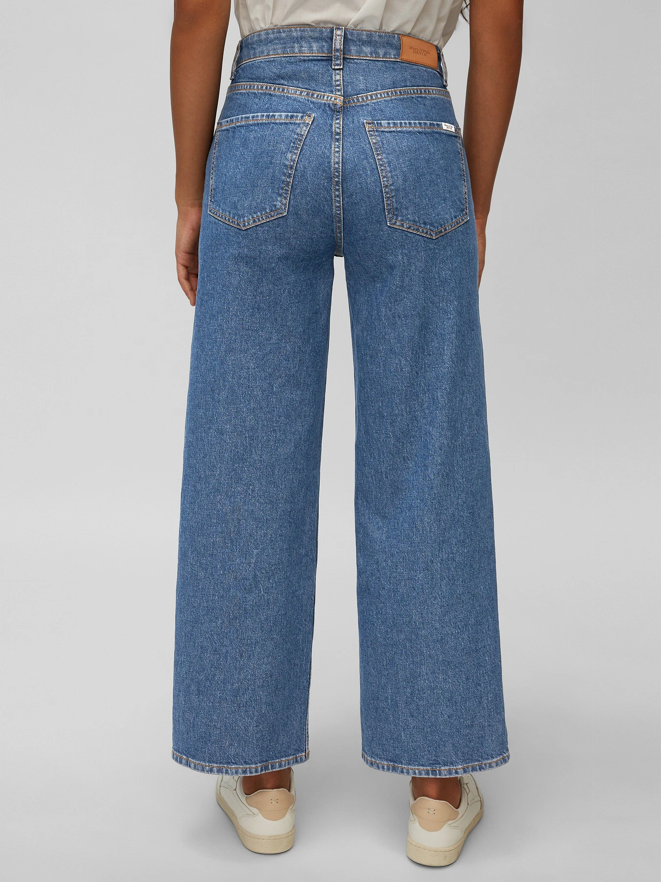 Джинсы Marc O’Polo DENIM модель 144912712325-P43_32 Джинсы Marc O’Polo DENIM модель 144912712325-P43_32 Фото