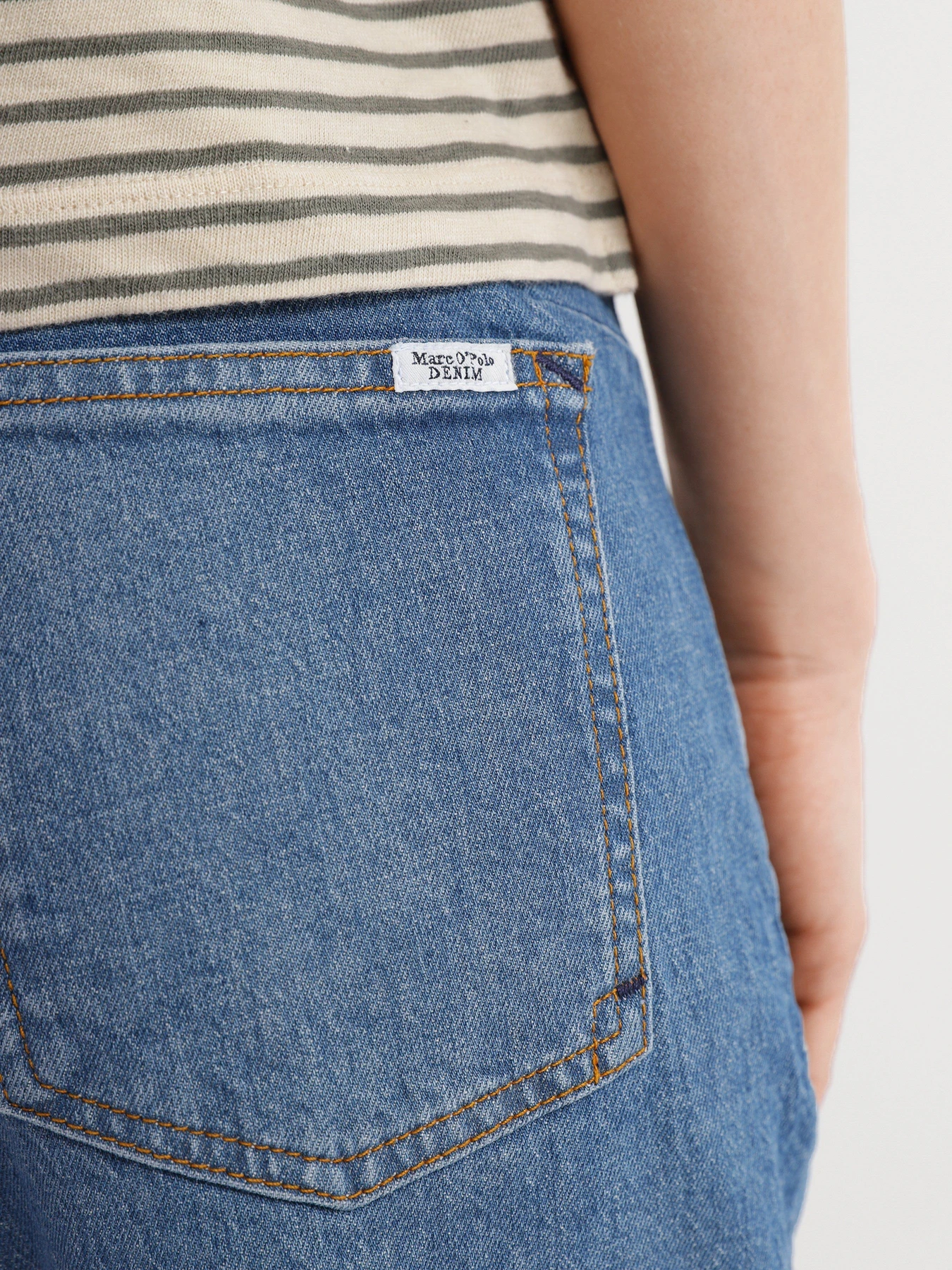 Джинсы Marc O’Polo DENIM Boyfriend модель 145912712097-P43_30 Фото