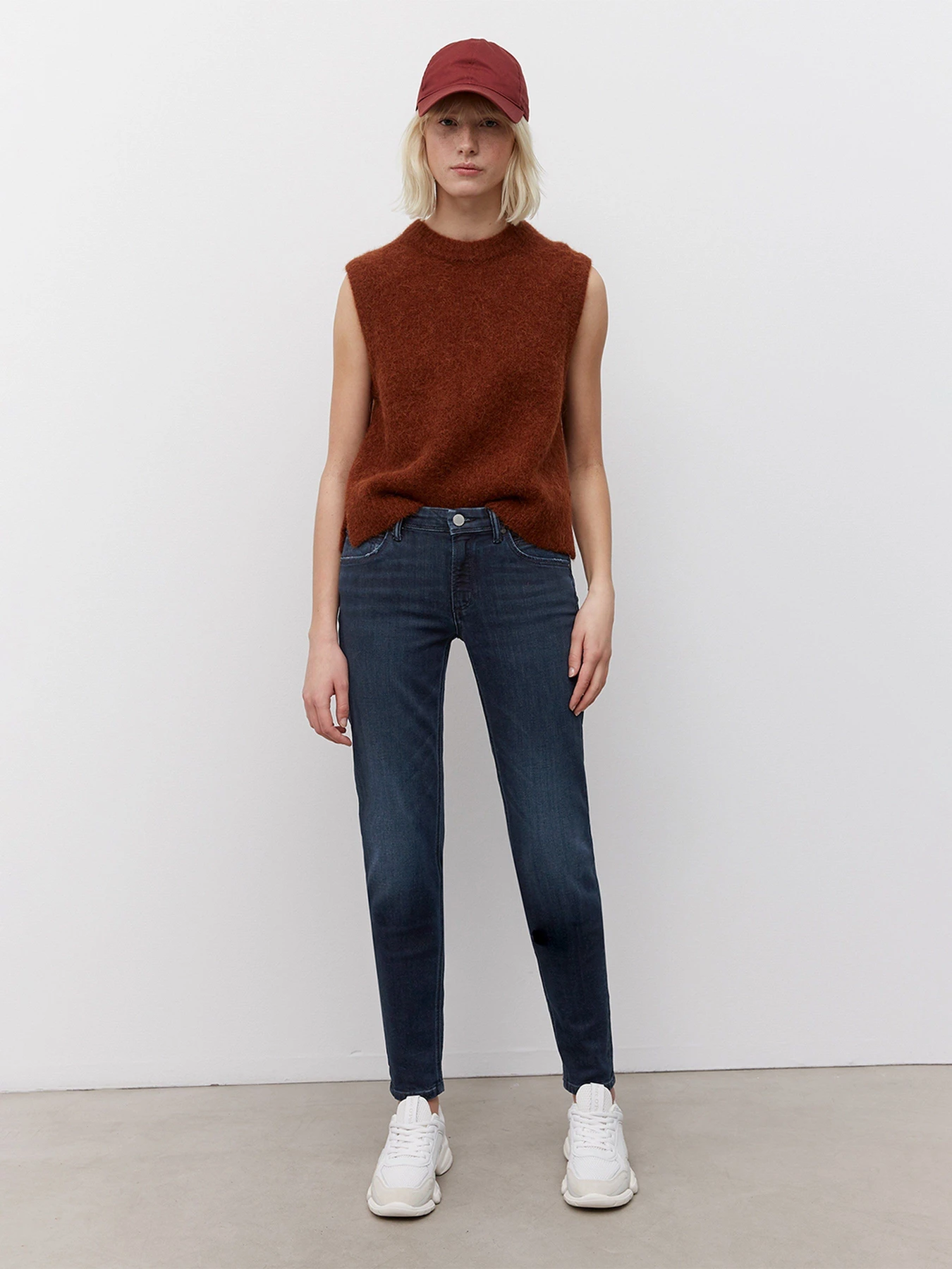 Джинсы Marc O’Polo DENIM ALVA Slim модель 240908012277-P03_30 Джинсы Marc O’Polo DENIM ALVA Slim модель 240908012277-P03_30 Фото