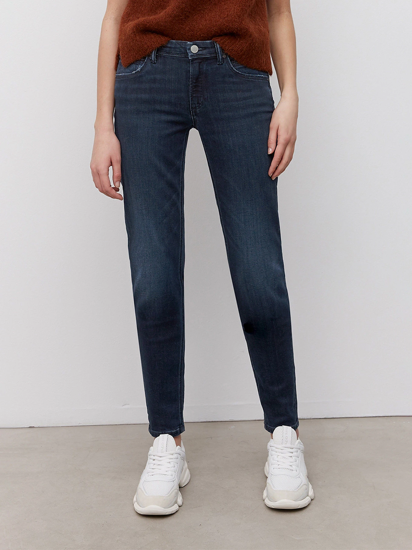 Джинсы Marc O’Polo DENIM ALVA Slim модель 240908012277-P03_30 Джинсы Marc O’Polo DENIM ALVA Slim модель 240908012277-P03_30 Фото